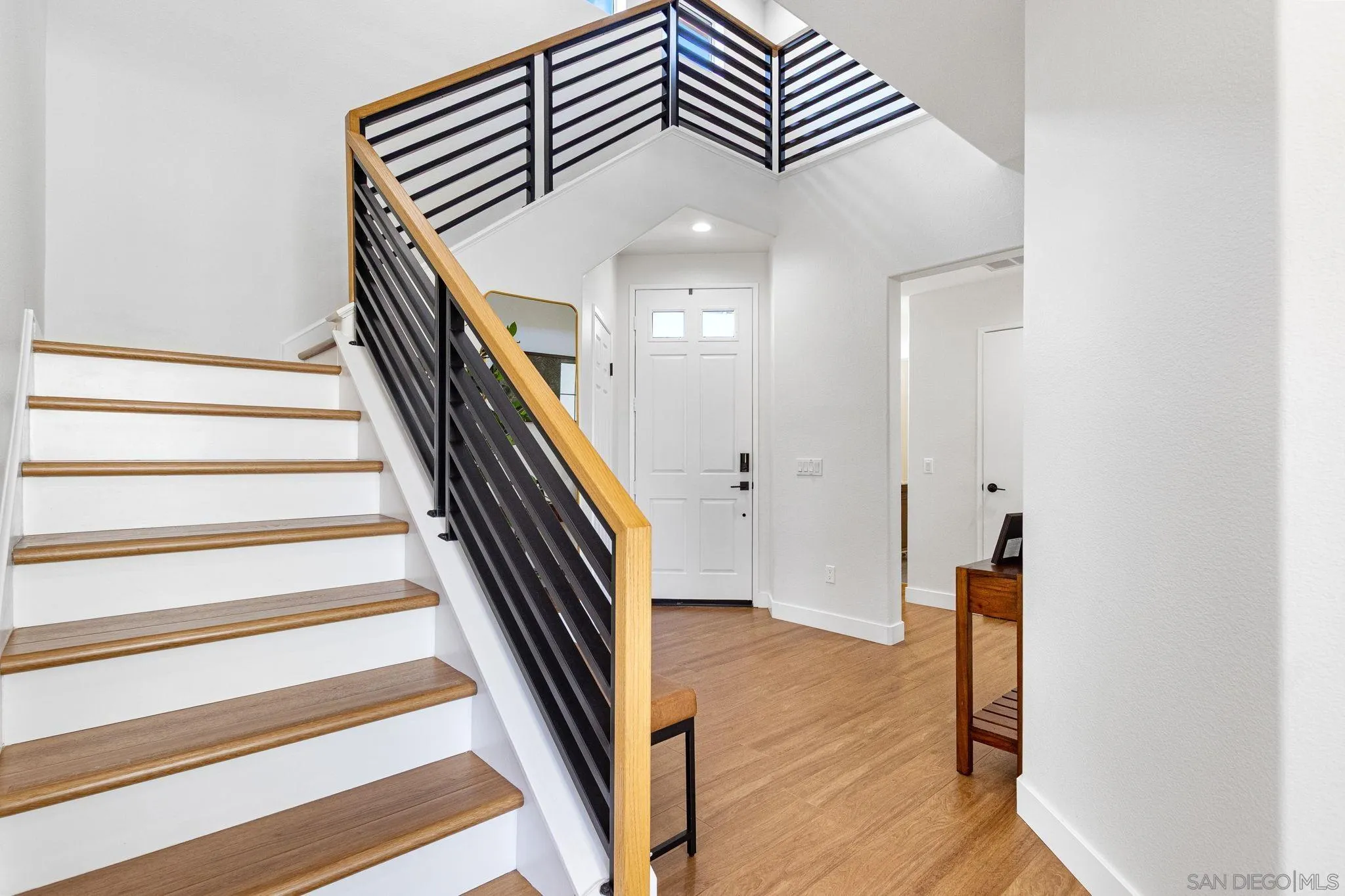 https://cdn.realtyfeed.com/cdn/127/2600533/846146ff1c890b751797b5e0b7505f32.webp