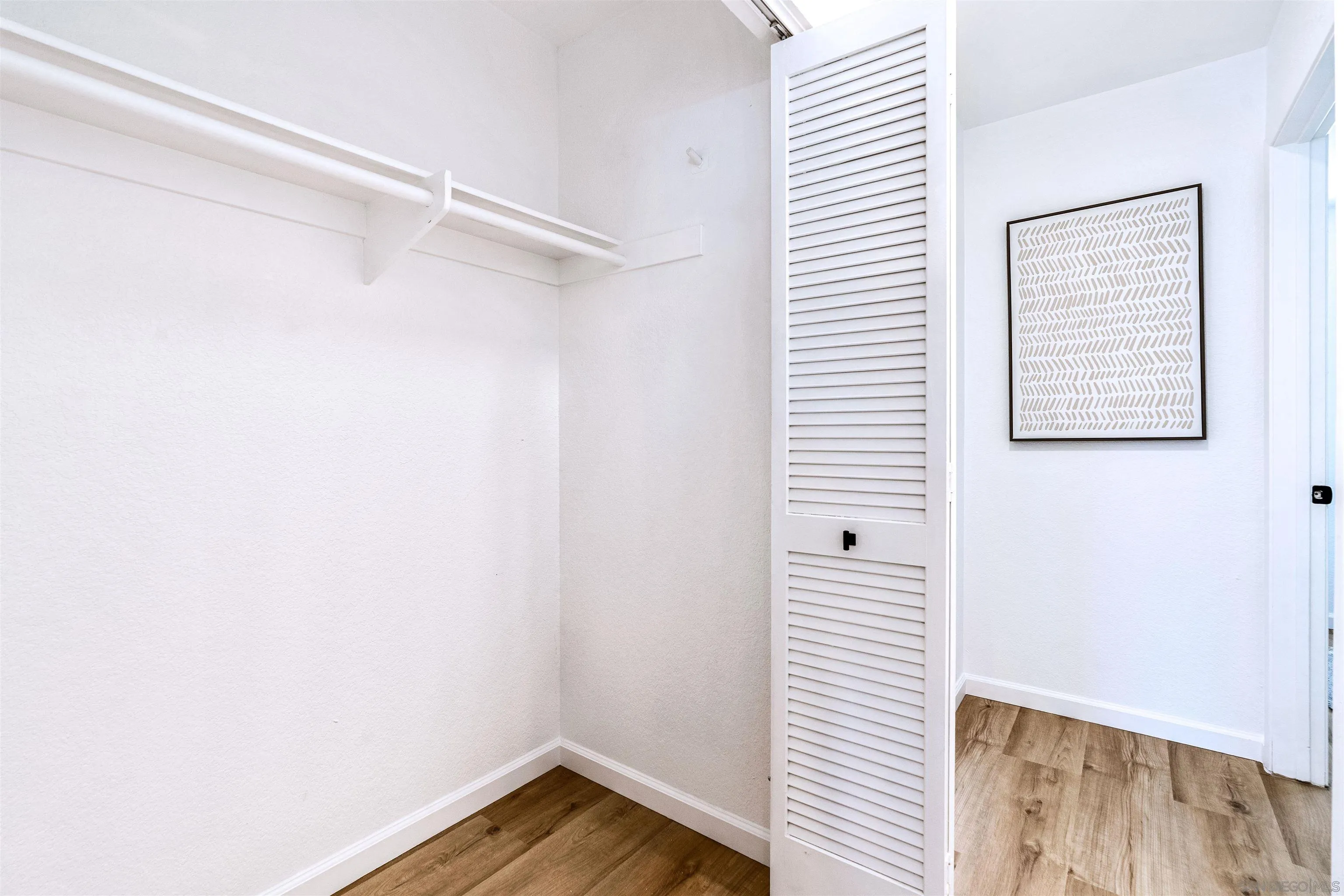 Photo #18: 2600534 Listing: Photo #18