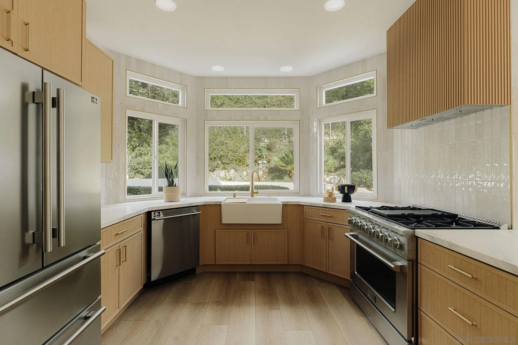 https://cdn.realtyfeed.com/cdn/127/2600540/44b78b0462d03987be12415f5088d8c0.webp
