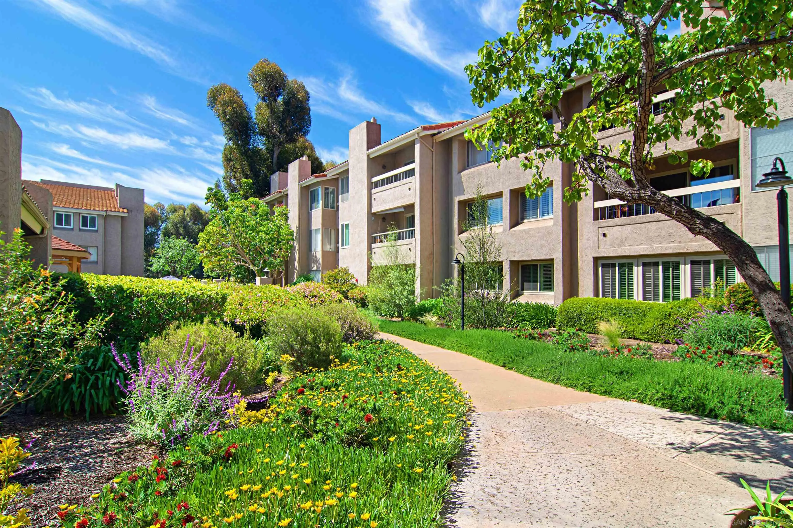 Photo #42: 2600545 Listing: Photo #42