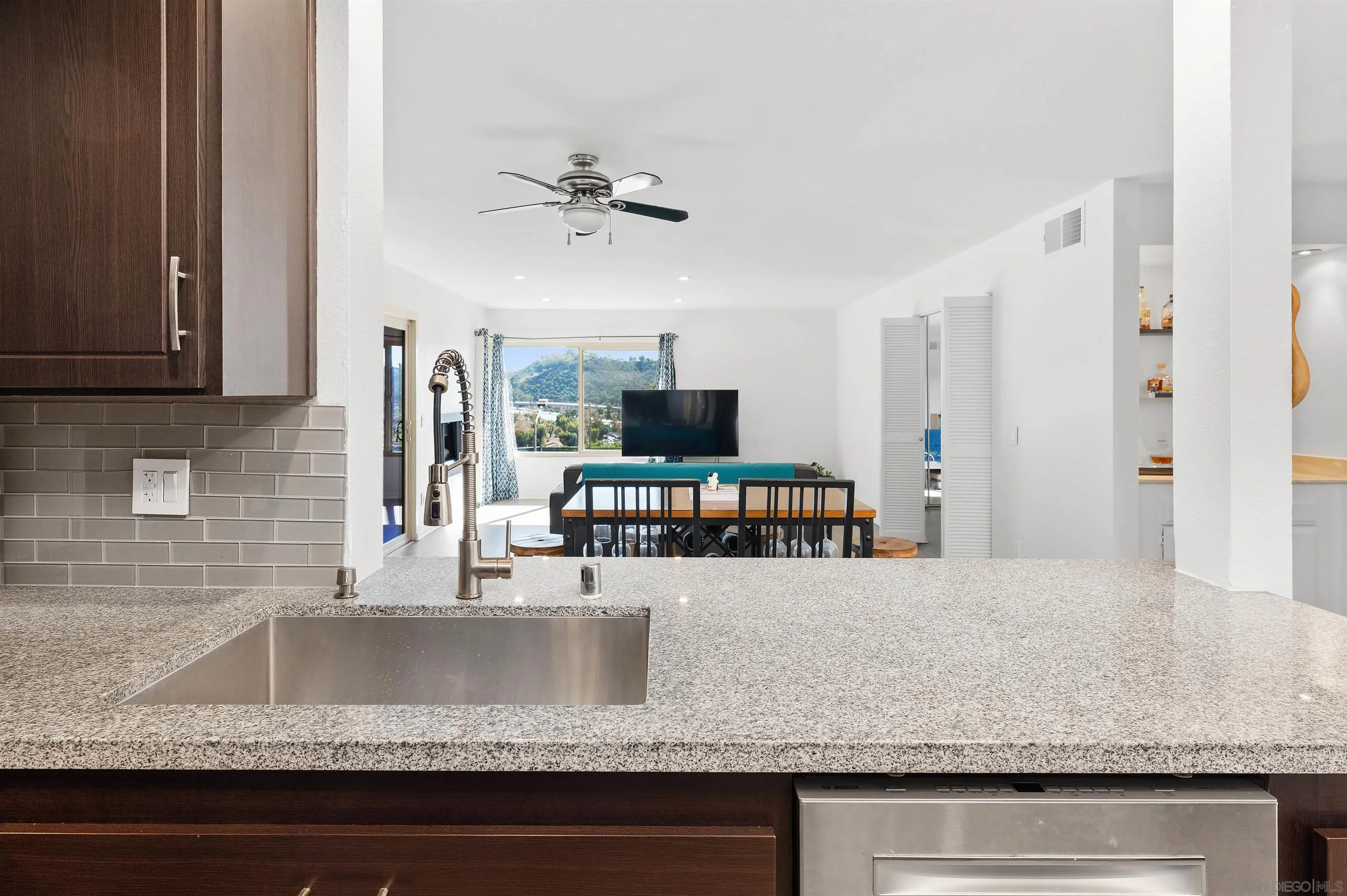 Photo #16: 2600545 Listing: Photo #16