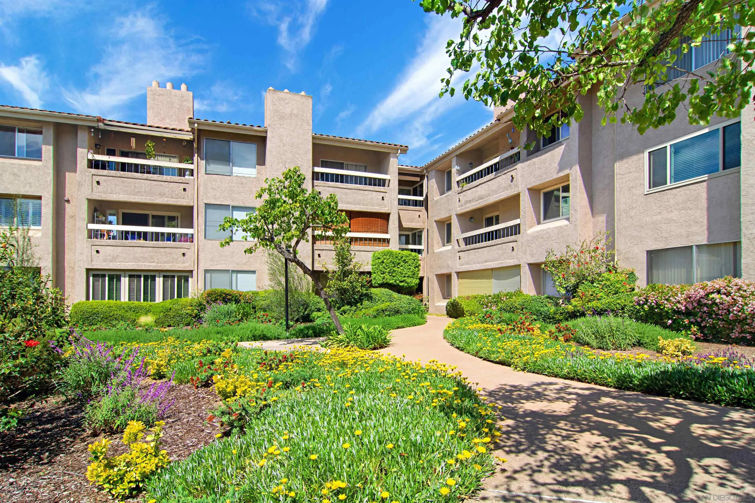 Photo #37: 2600545 Listing: Photo #37