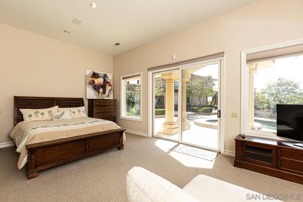https://cdn.realtyfeed.com/cdn/127/2600546/56976215865f1edc72a9255c91dcf9e9.webp