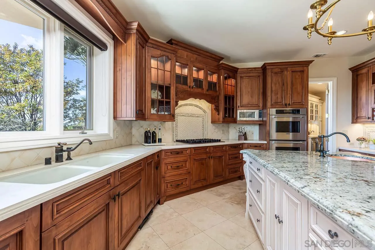 https://cdn.realtyfeed.com/cdn/127/2600546/81f02dd825814cc9eb027c6c1087b755.webp