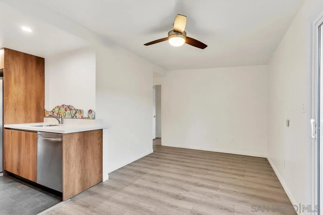 Photo #13: 2600550 Listing: Photo #13