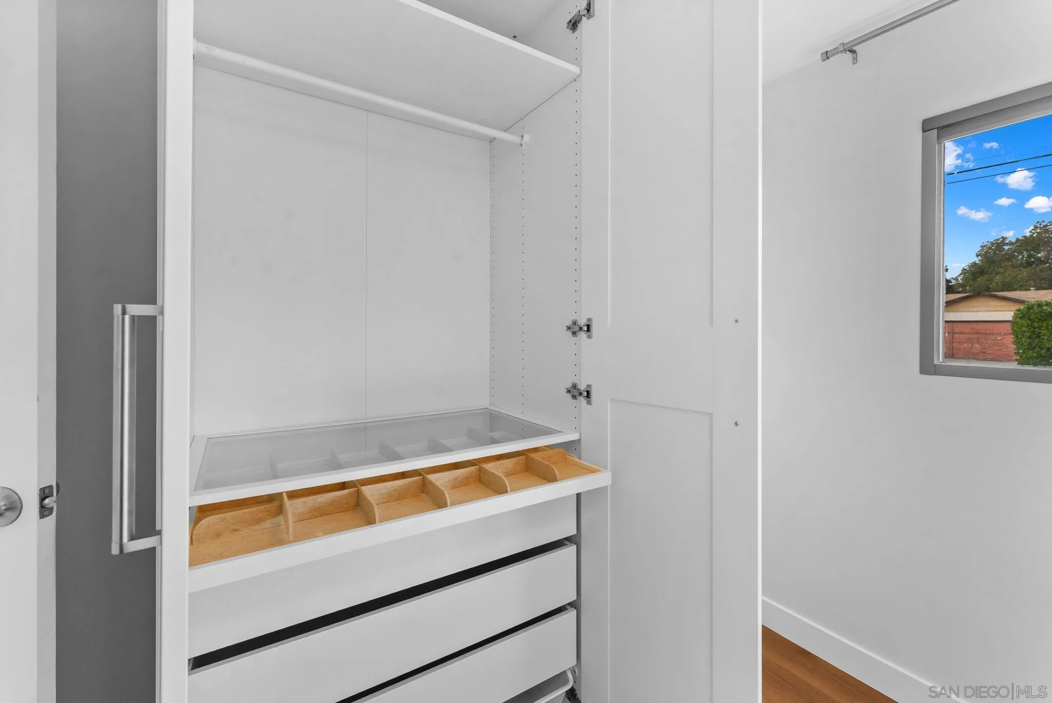 https://cdn.realtyfeed.com/cdn/127/2600561/19476e480e209eee06535b1b3bab2204.webp