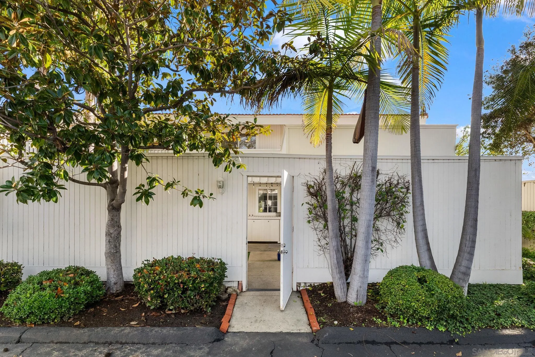 Photo #21: 2600562 Listing: Photo #21