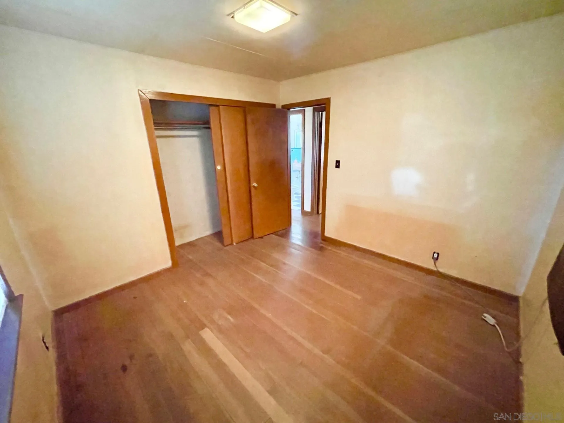 https://cdn.realtyfeed.com/cdn/127/2600565/2f53185f12aaab67d25542637507533d.webp