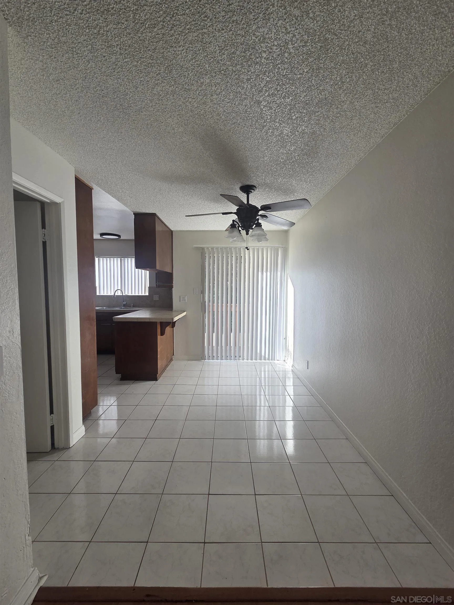 Photo #9: 2600572 Listing: Photo #9