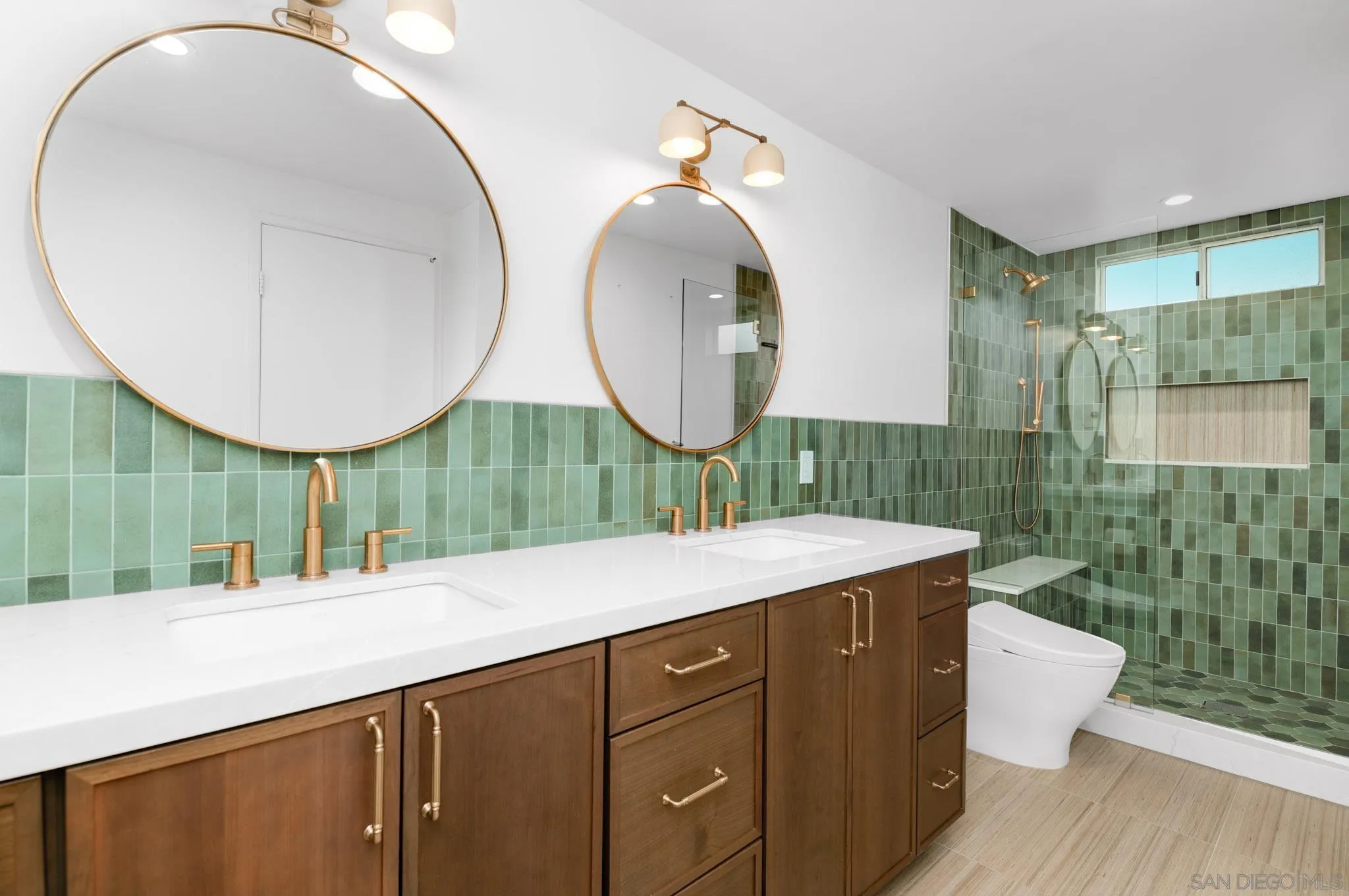 Photo #18: 2600576 Listing: Photo #18