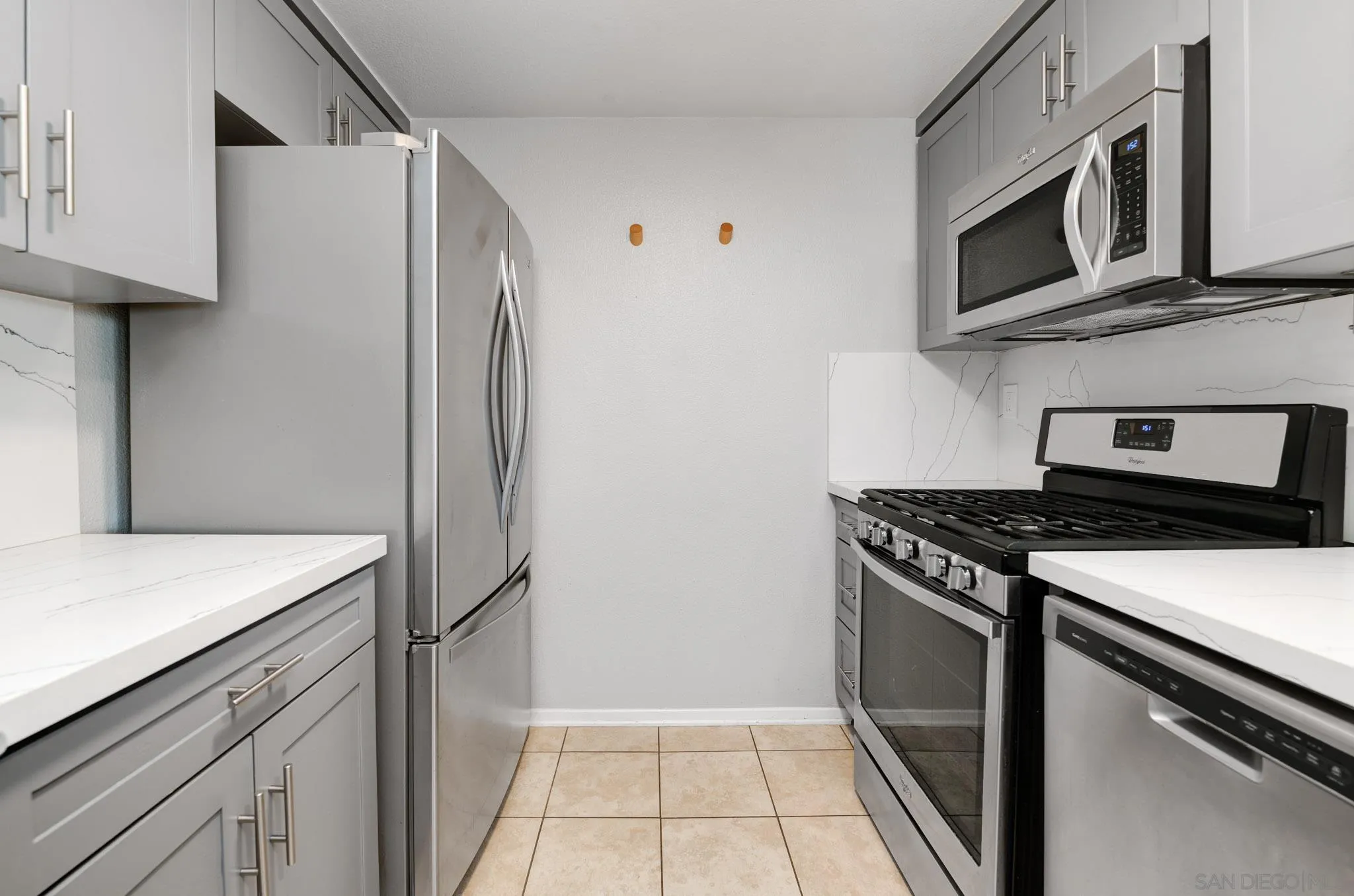 Photo #10: 2600576 Listing: Photo #10