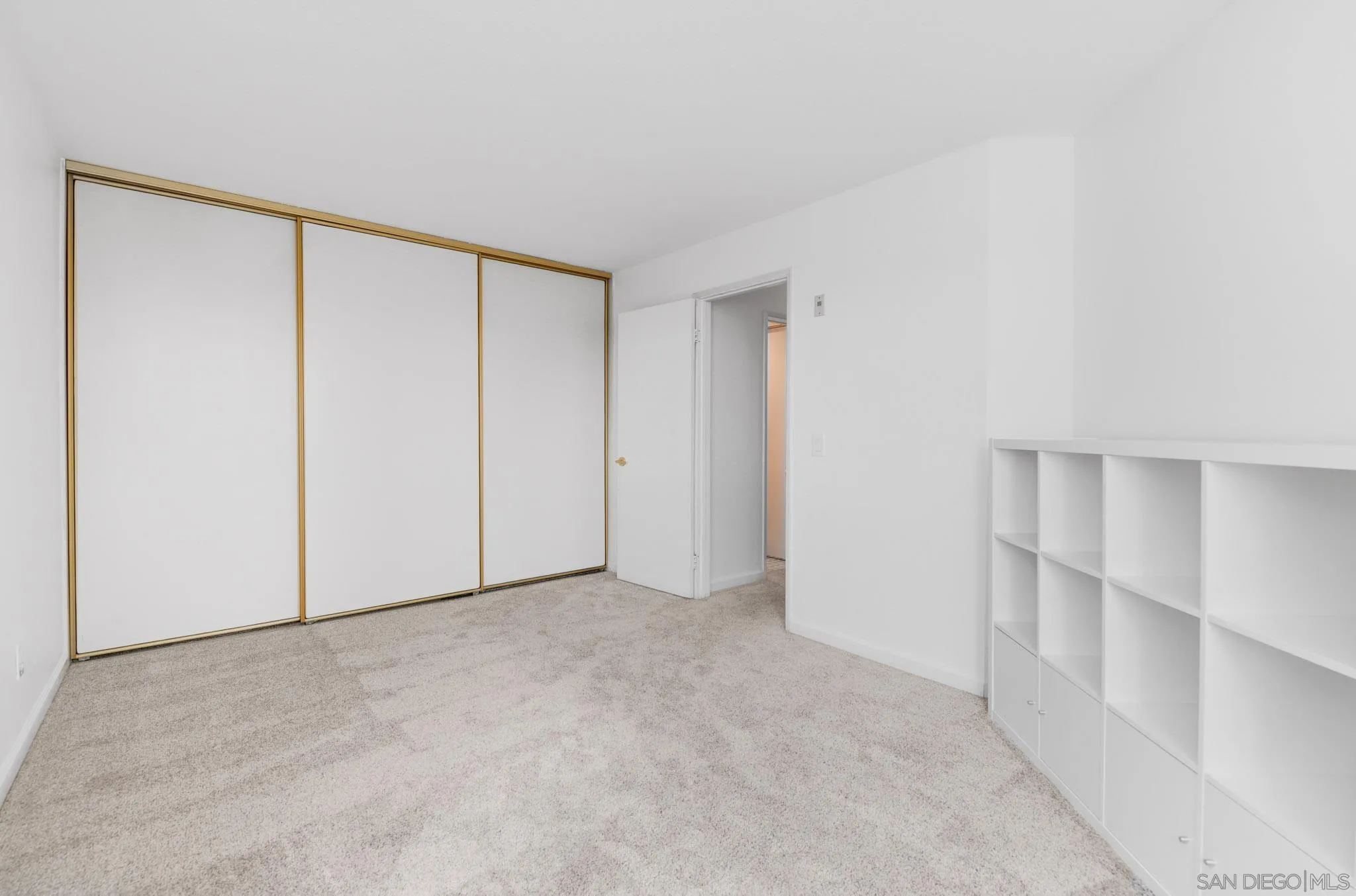 Photo #20: 2600576 Listing: Photo #20