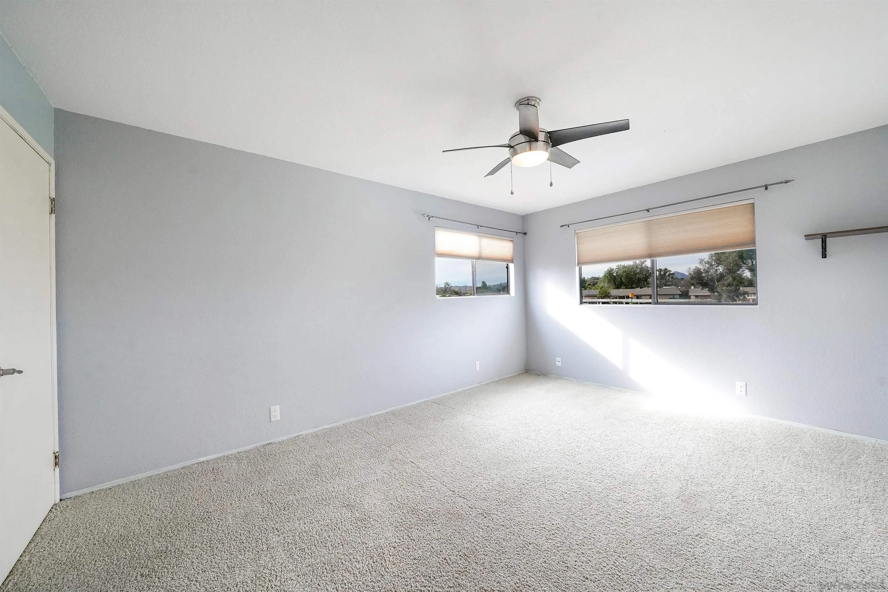 https://cdn.realtyfeed.com/cdn/127/2600579/2b821b2177ed7dab7cdc5a9755b34851.webp