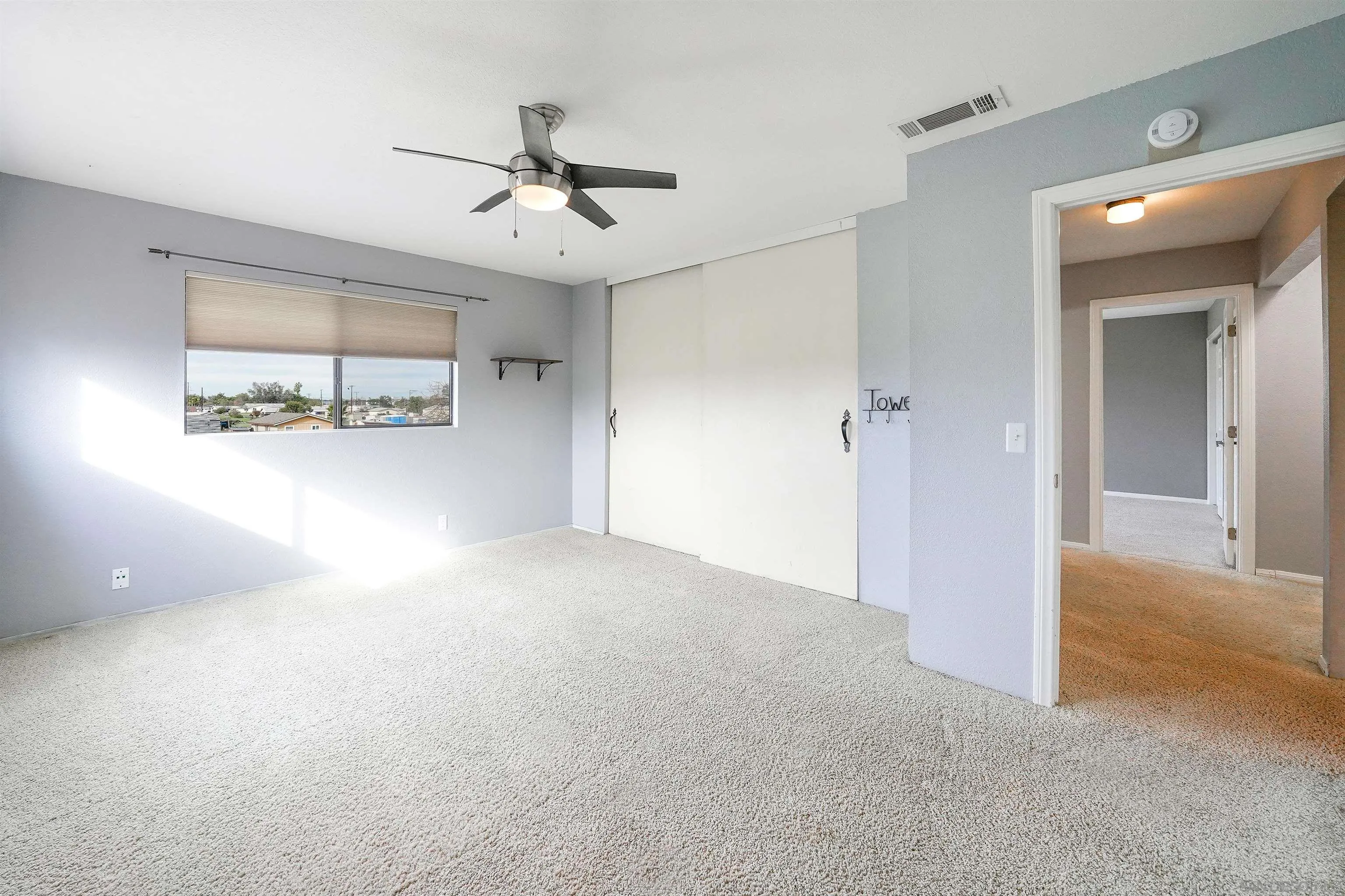 https://cdn.realtyfeed.com/cdn/127/2600579/b1f60eb72eb6113207dcc9c136724d90.webp