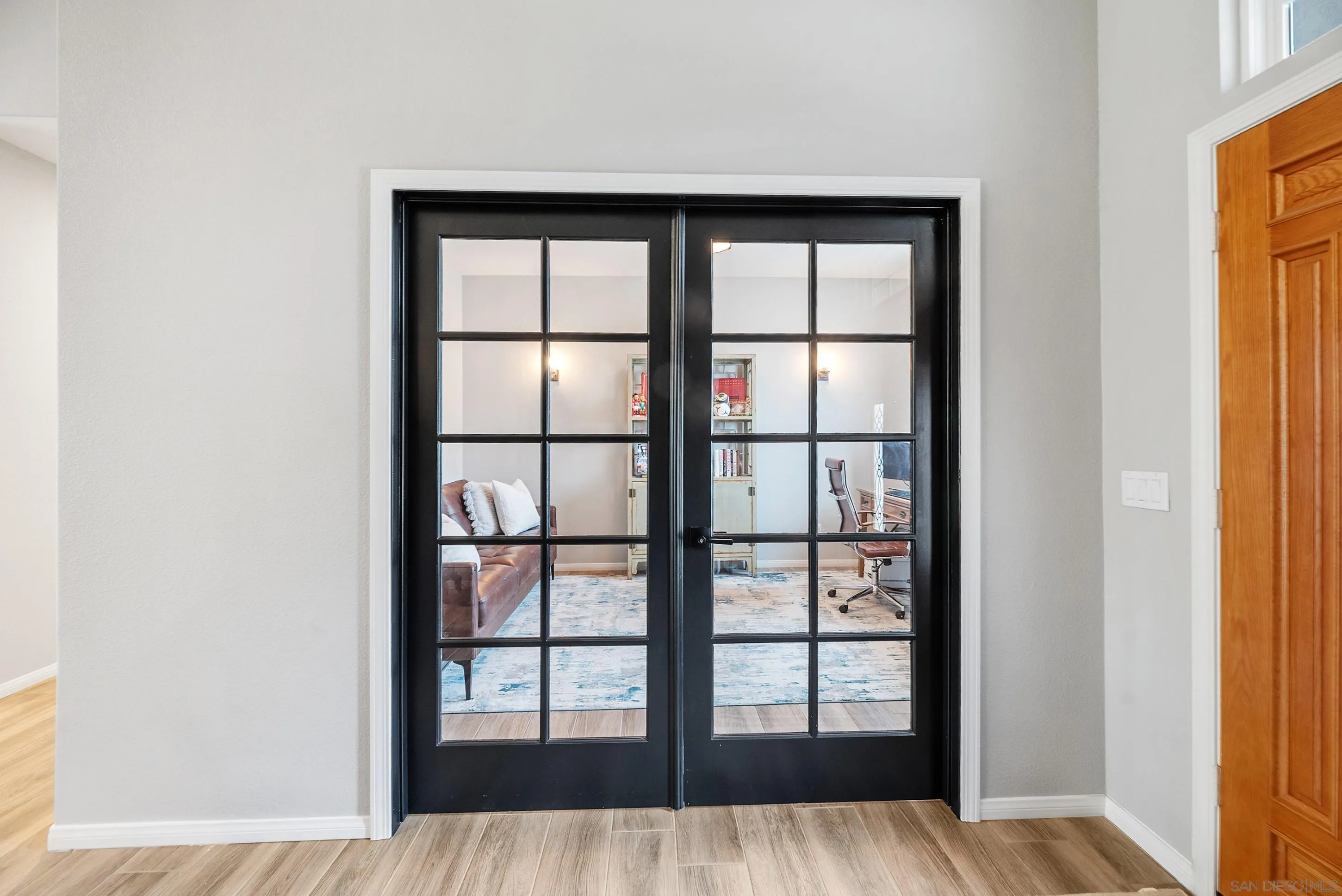 https://cdn.realtyfeed.com/cdn/127/2600582/e6455dd9b244760de758372ae9a98055.webp
