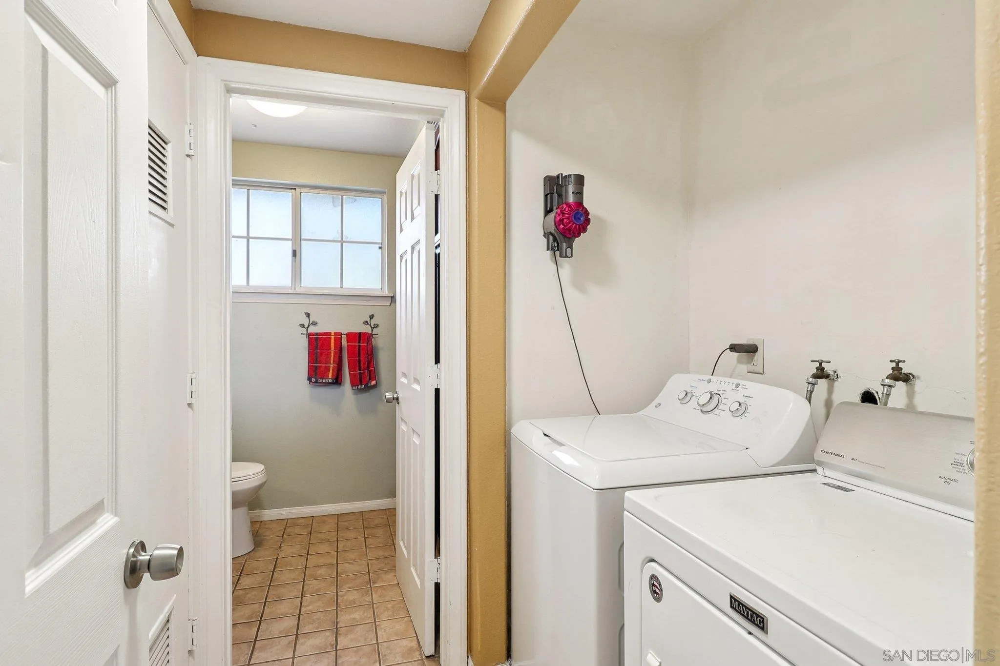 https://cdn.realtyfeed.com/cdn/127/2600588/7338a00f78779377a94a55ae512f76a9.webp