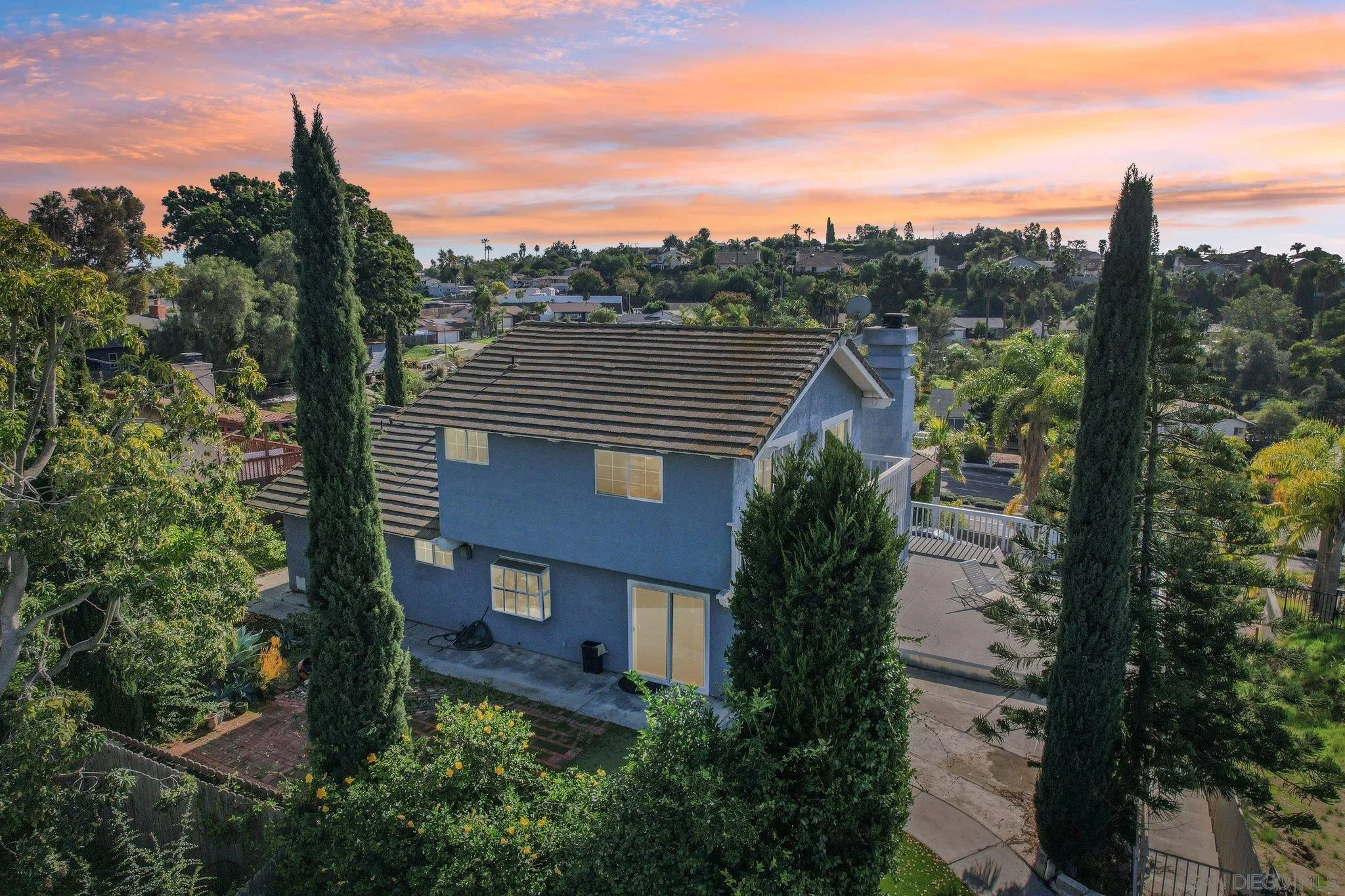 https://cdn.realtyfeed.com/cdn/127/2600588/9ec5543fb94d681ab7ce801de9568f5b.webp