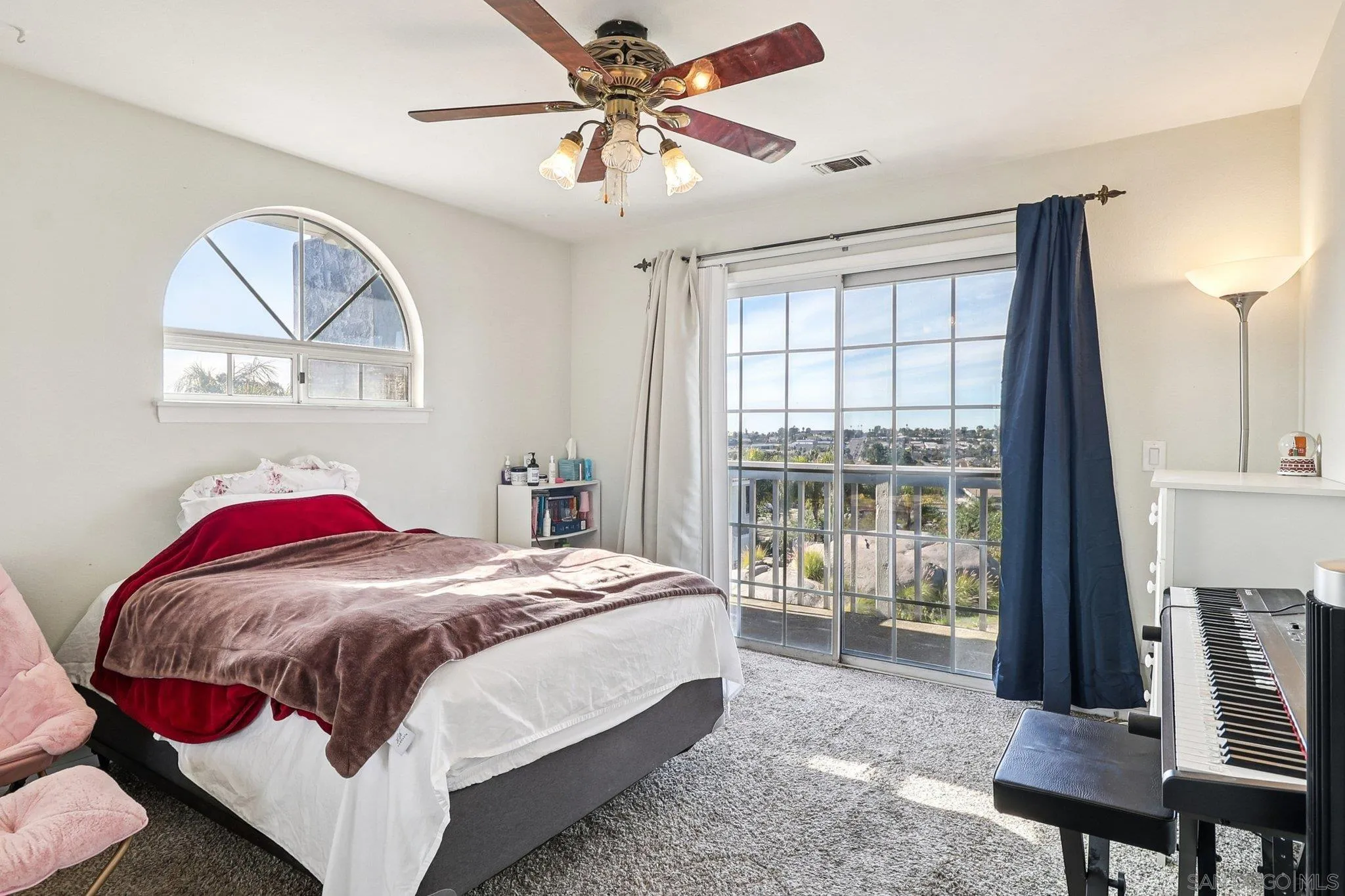 https://cdn.realtyfeed.com/cdn/127/2600588/eae363b9f34f37a72b6b25099953f689.webp