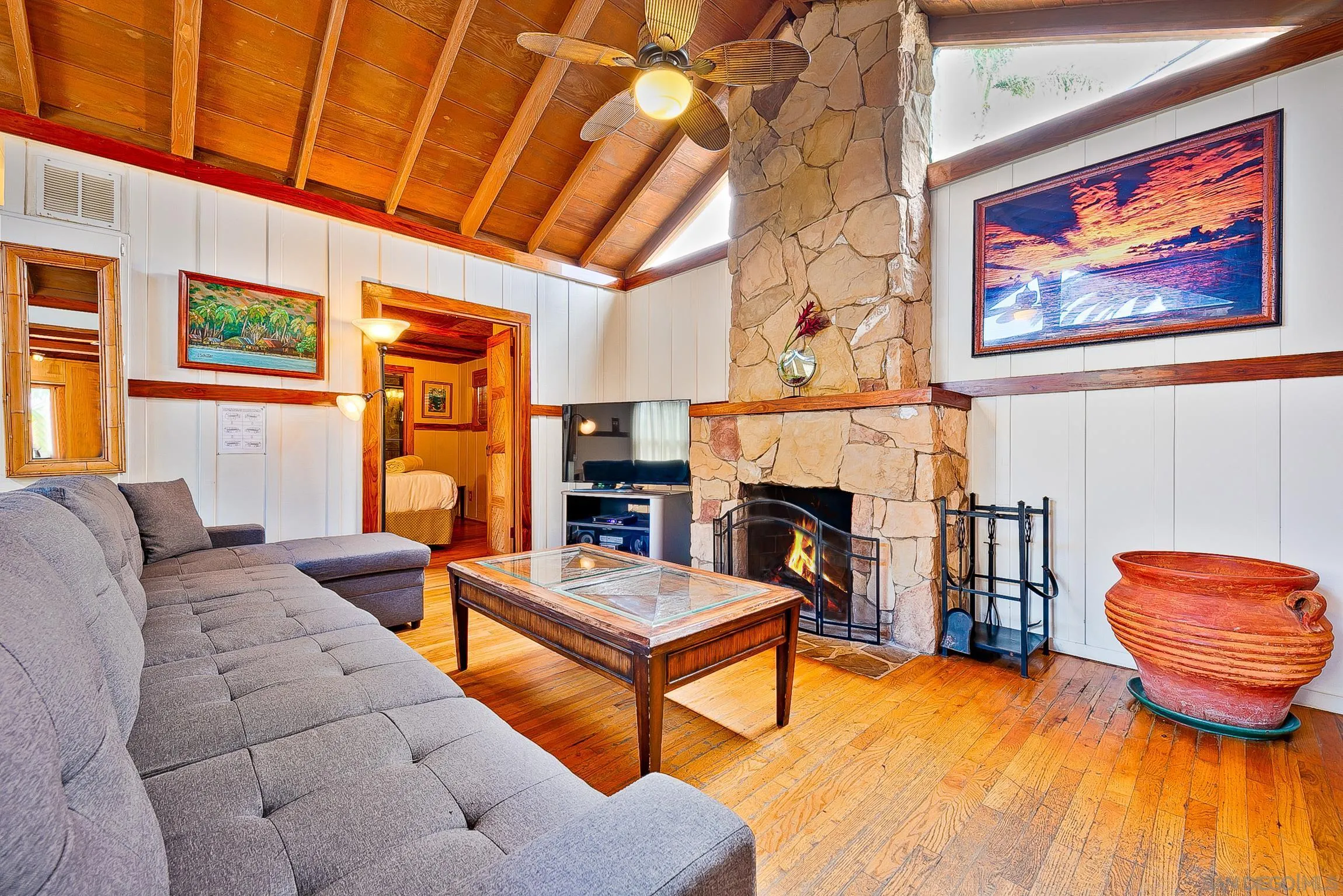 https://cdn.realtyfeed.com/cdn/127/2600591/c30bd1ba3d10936ab3071d702d904eb5.webp