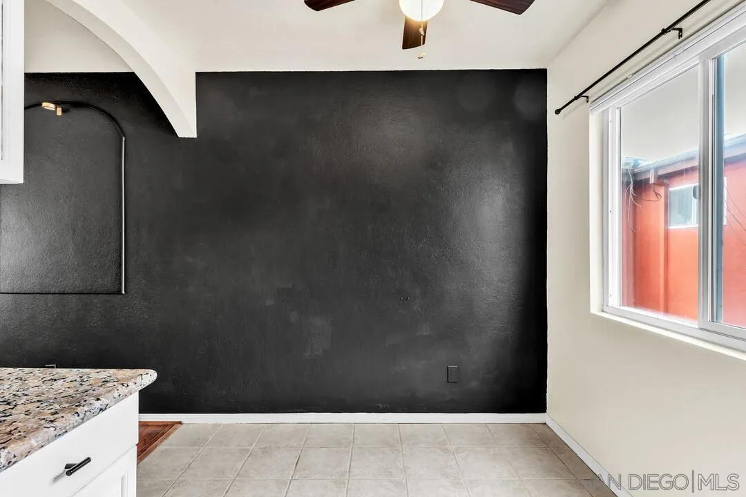 Photo #9: 2600592 Listing: Photo #9