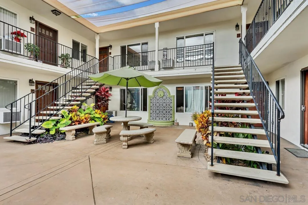 Photo #2: 2600592 Listing: Photo #2