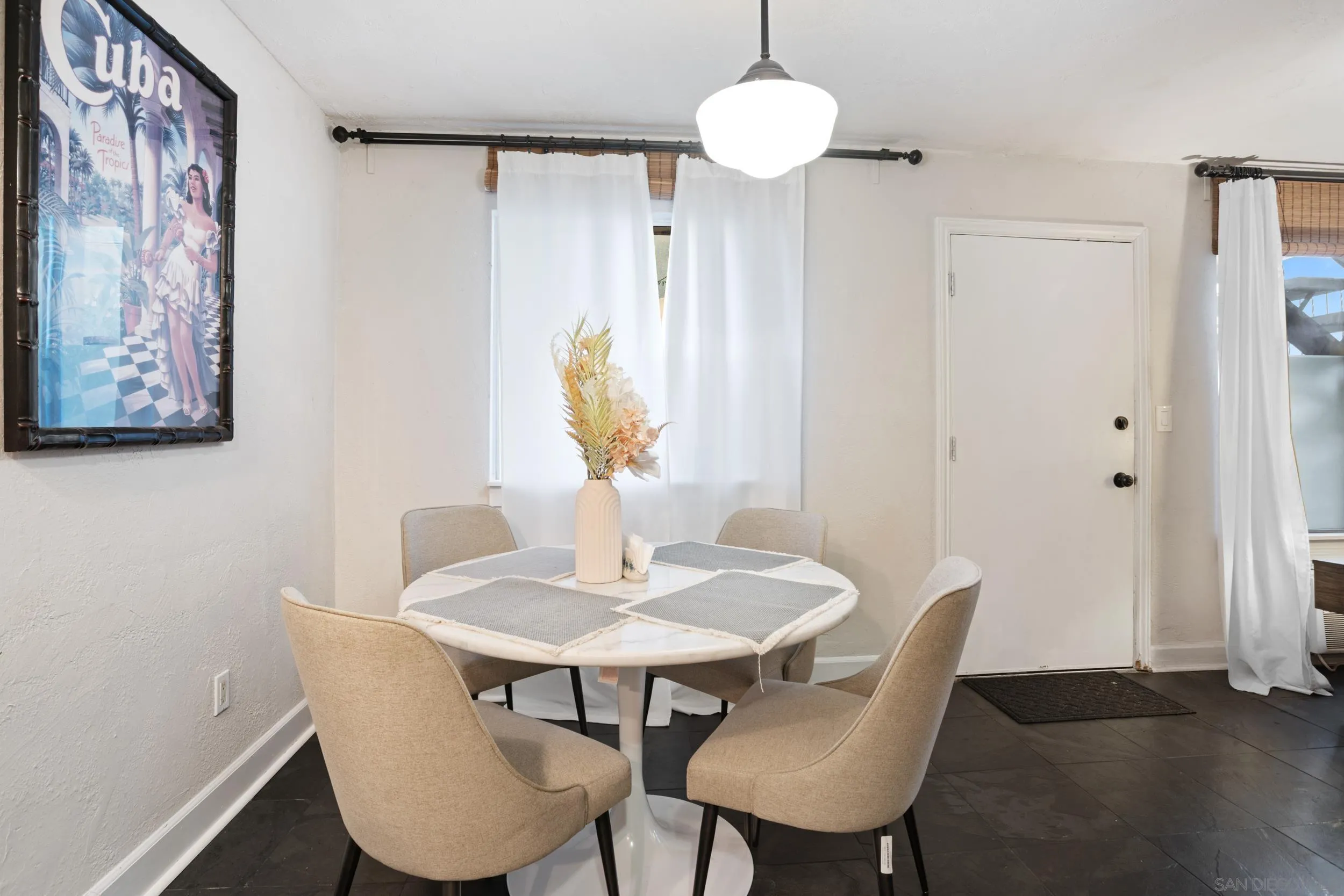 Photo #10: 2600593 Listing: Photo #10