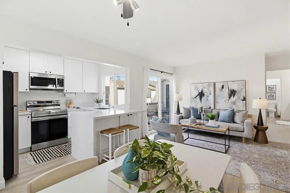 Photo #11: 2600597 Listing: Photo #11