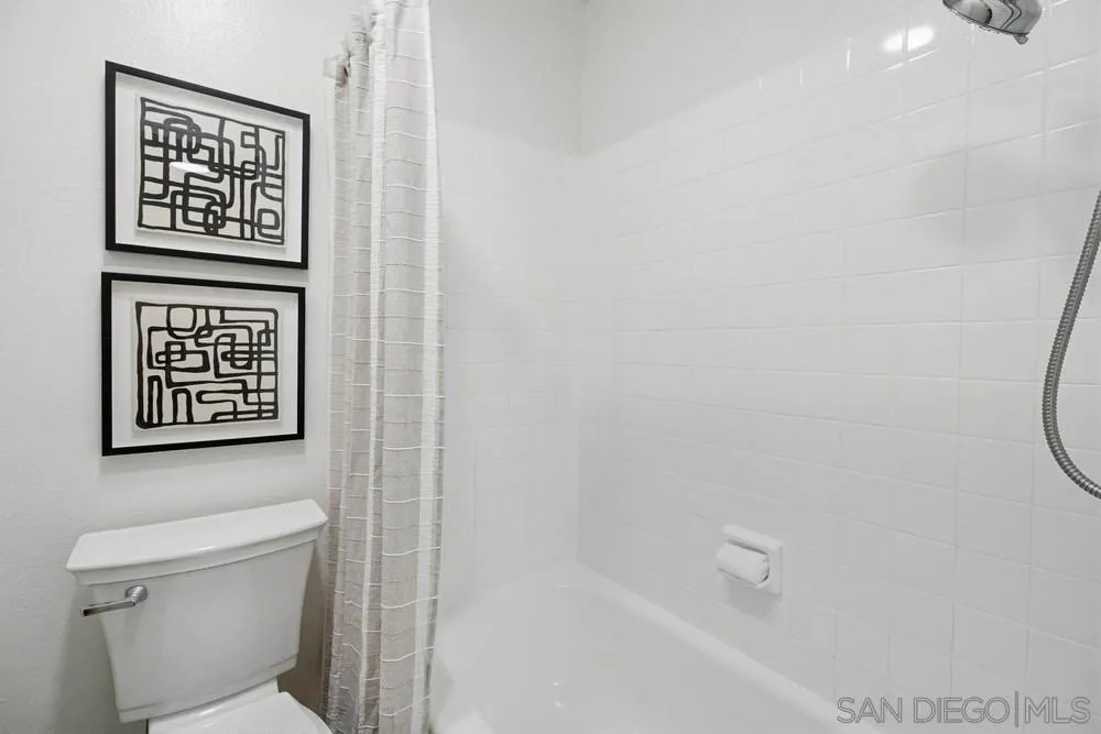 Photo #27: 2600597 Listing: Photo #27
