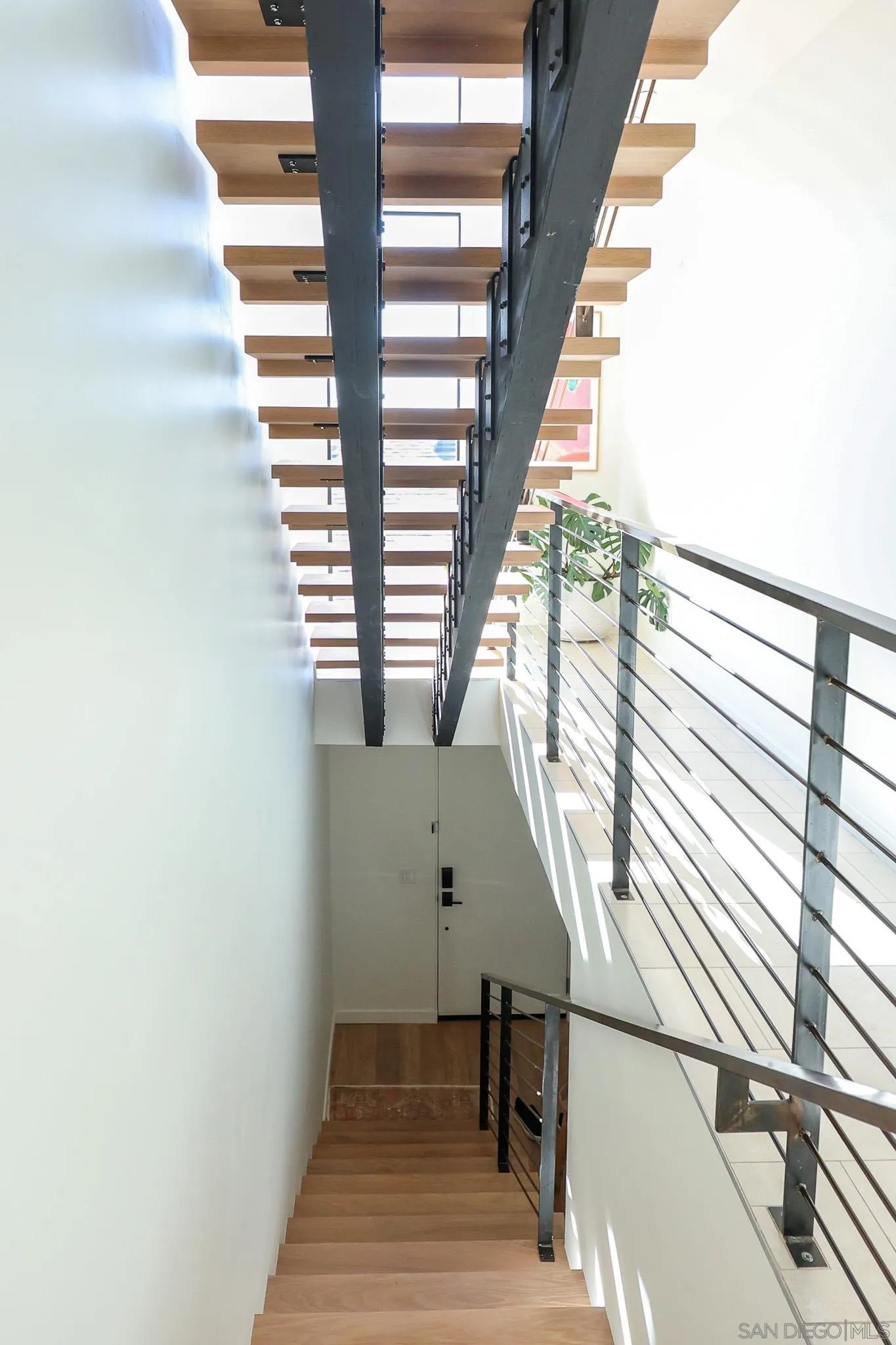 Photo #18: 2600604 Listing: Photo #18