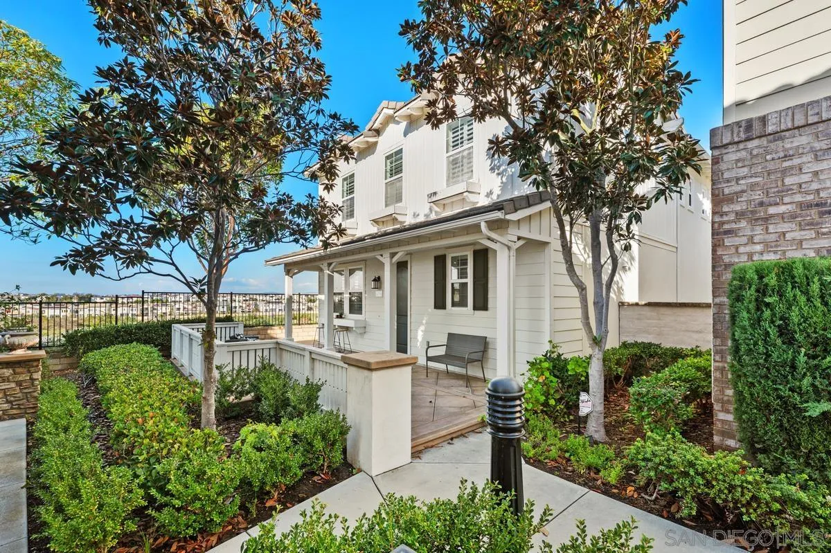 https://cdn.realtyfeed.com/cdn/127/2600605/6212b92052e1440bc327eb621358ed0b.webp