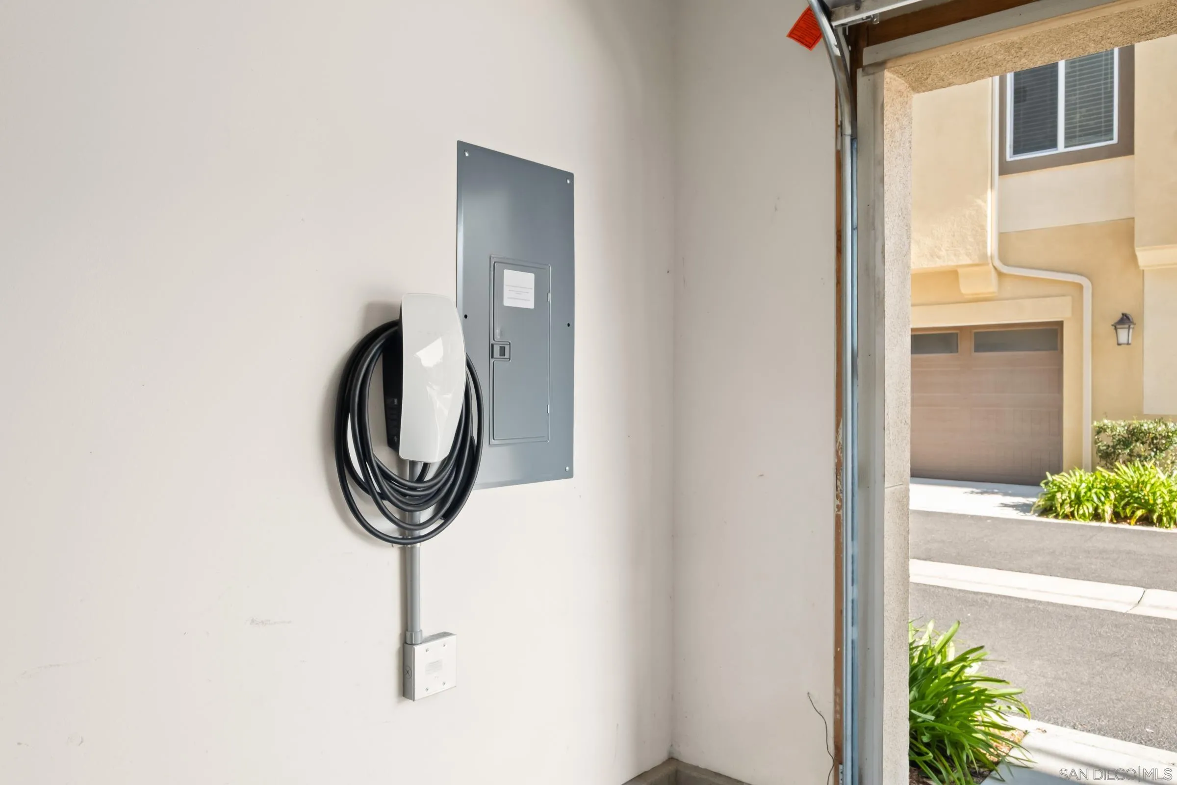 Photo #36: 2600609 Listing: Photo #36