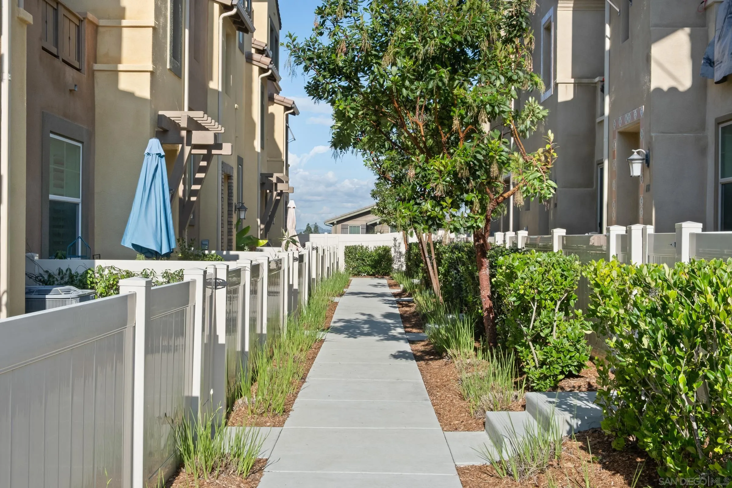 Photo #20: 2600609 Listing: Photo #20