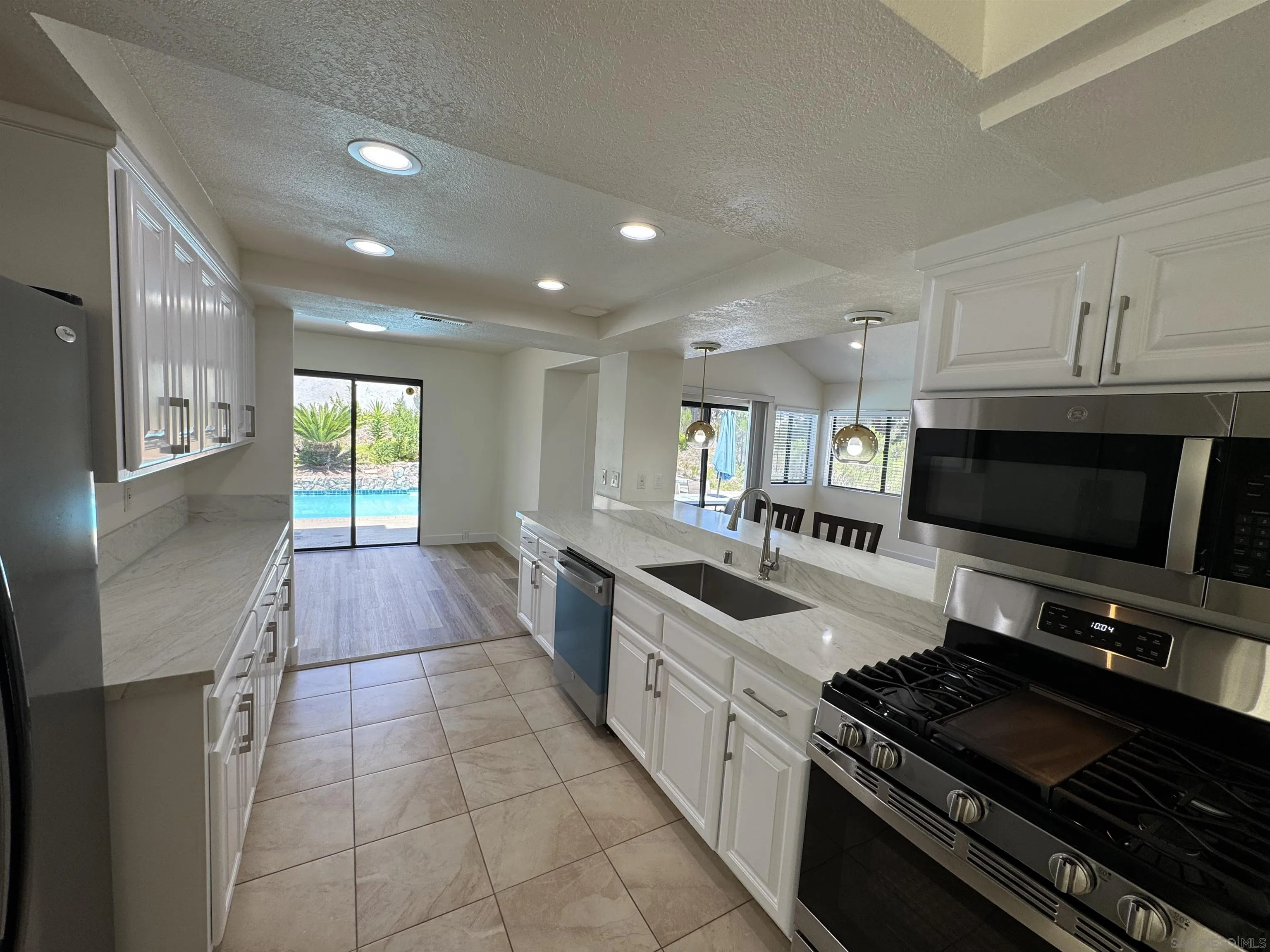 https://cdn.realtyfeed.com/cdn/127/2600614/1fd9993c2da87ffd2389bdab55d7b61c.webp