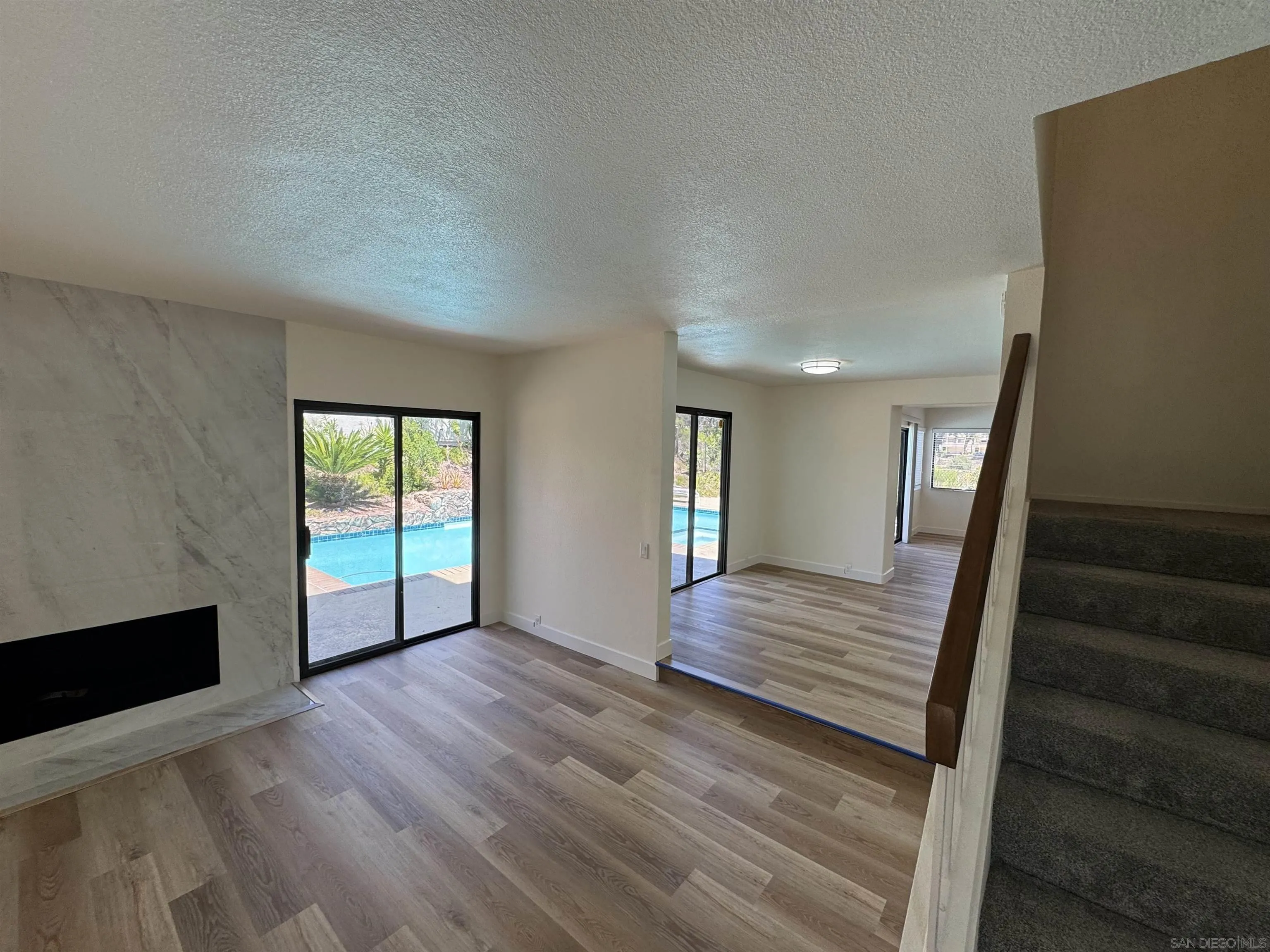 https://cdn.realtyfeed.com/cdn/127/2600614/6b9d3c69cb9306634318f87be4649e1f.webp