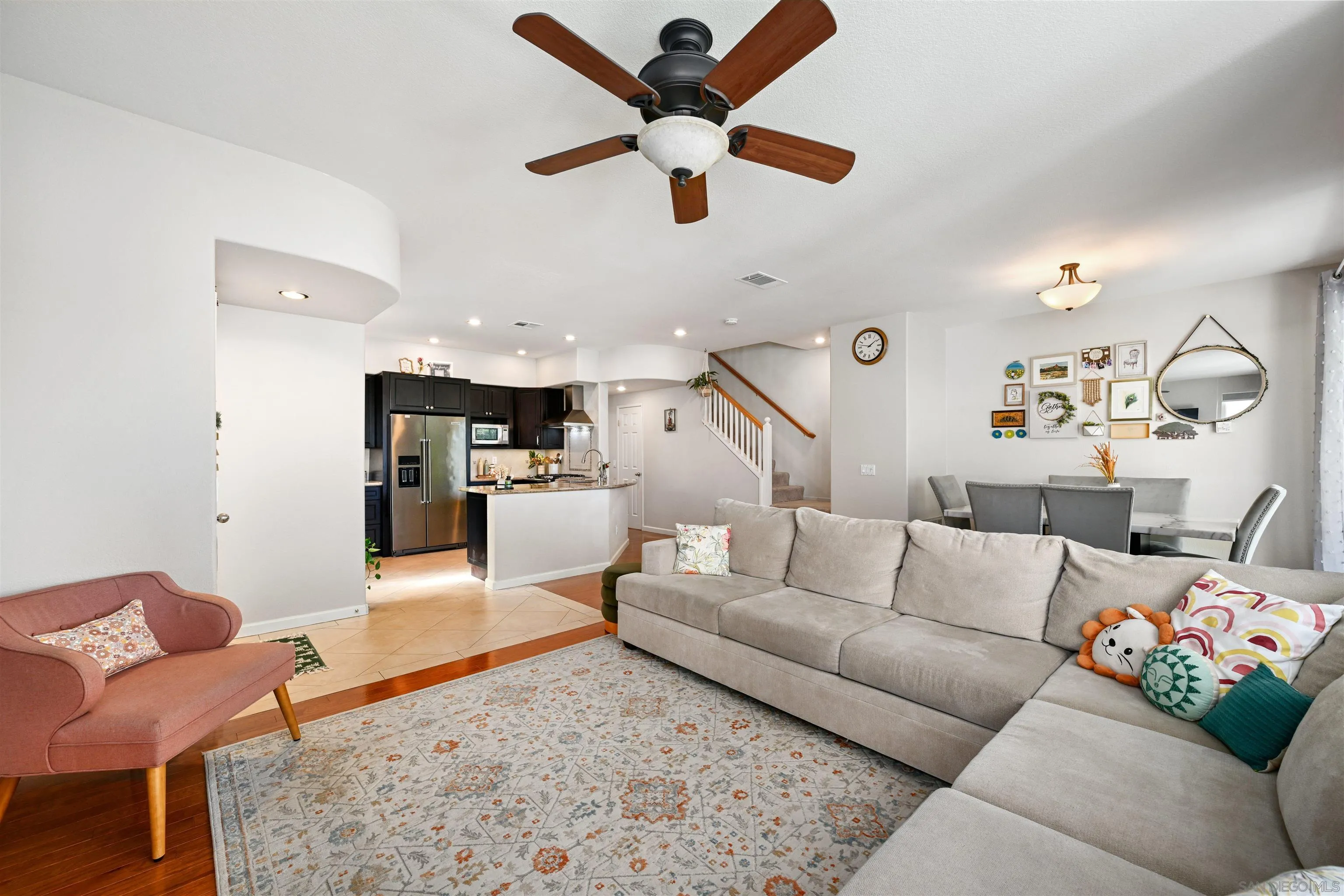 https://cdn.realtyfeed.com/cdn/127/2600616/cb80f9270a02511c84063dd8805b26f9.webp