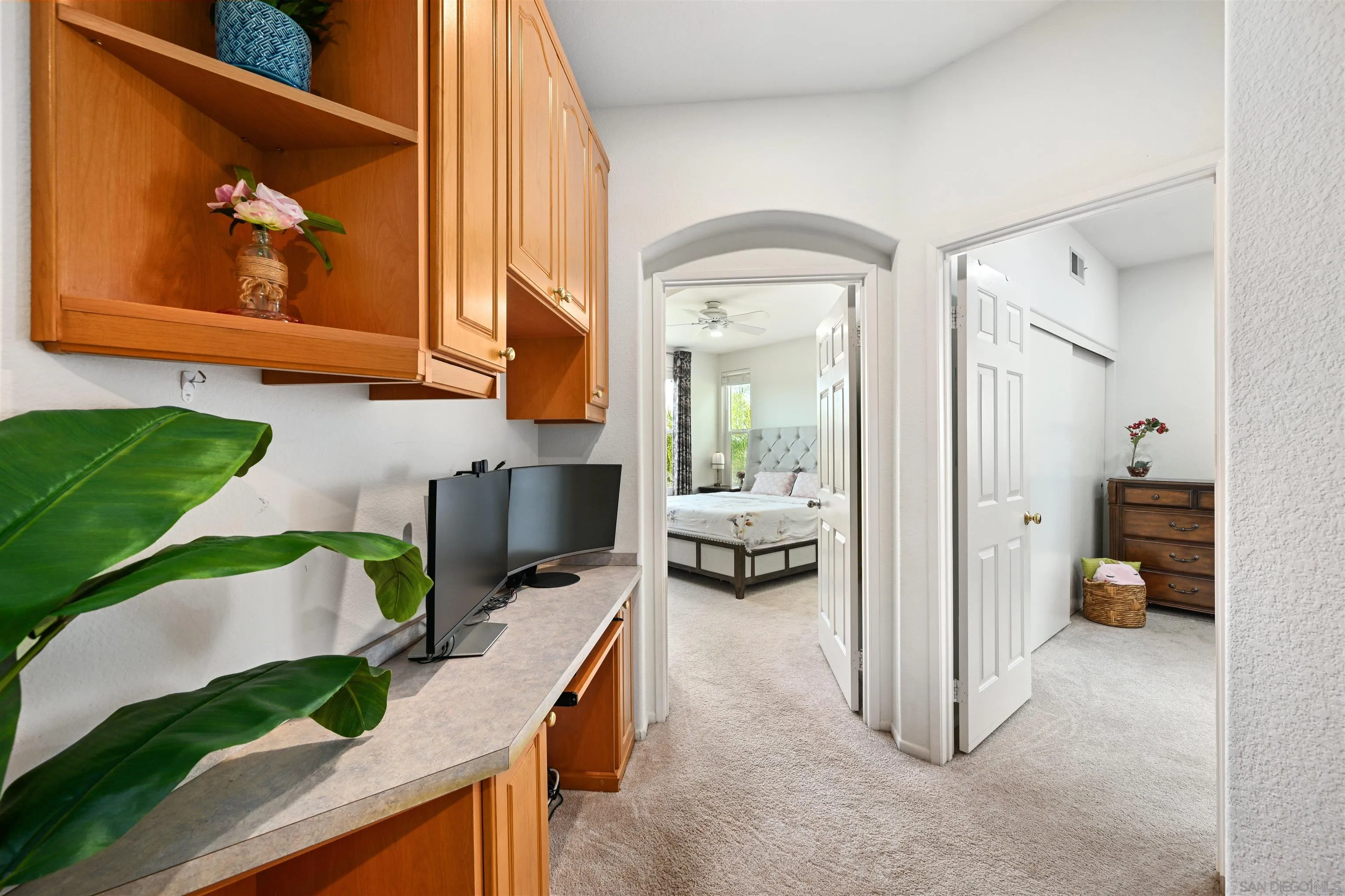 https://cdn.realtyfeed.com/cdn/127/2600616/e12268e916ede1c468e5a6846417bfaf.webp