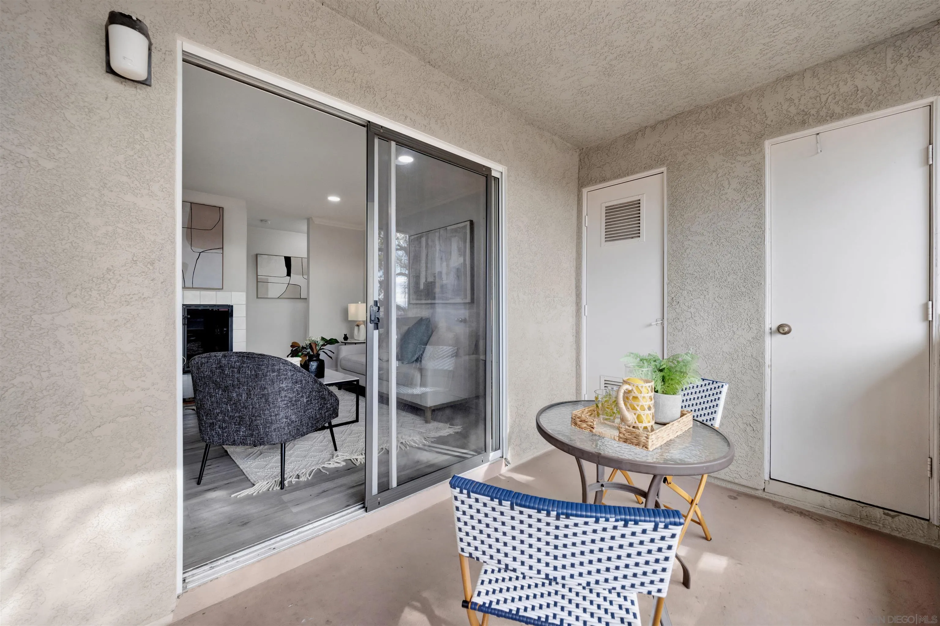 https://cdn.realtyfeed.com/cdn/127/2600618/2e8aa75022573810370221cf2b0bd731.webp