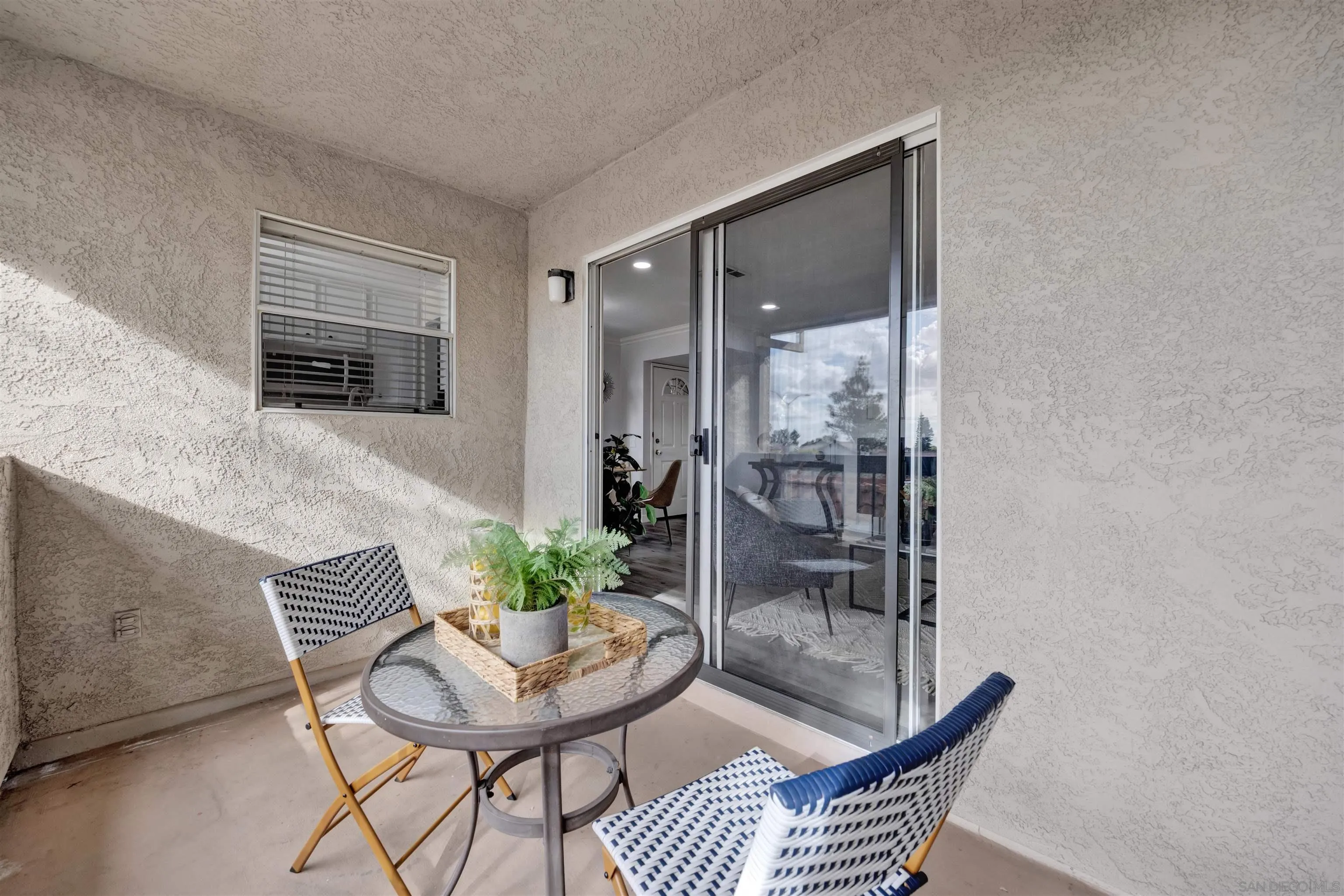 https://cdn.realtyfeed.com/cdn/127/2600618/c1bb362181151544599cd870a86b8332.webp
