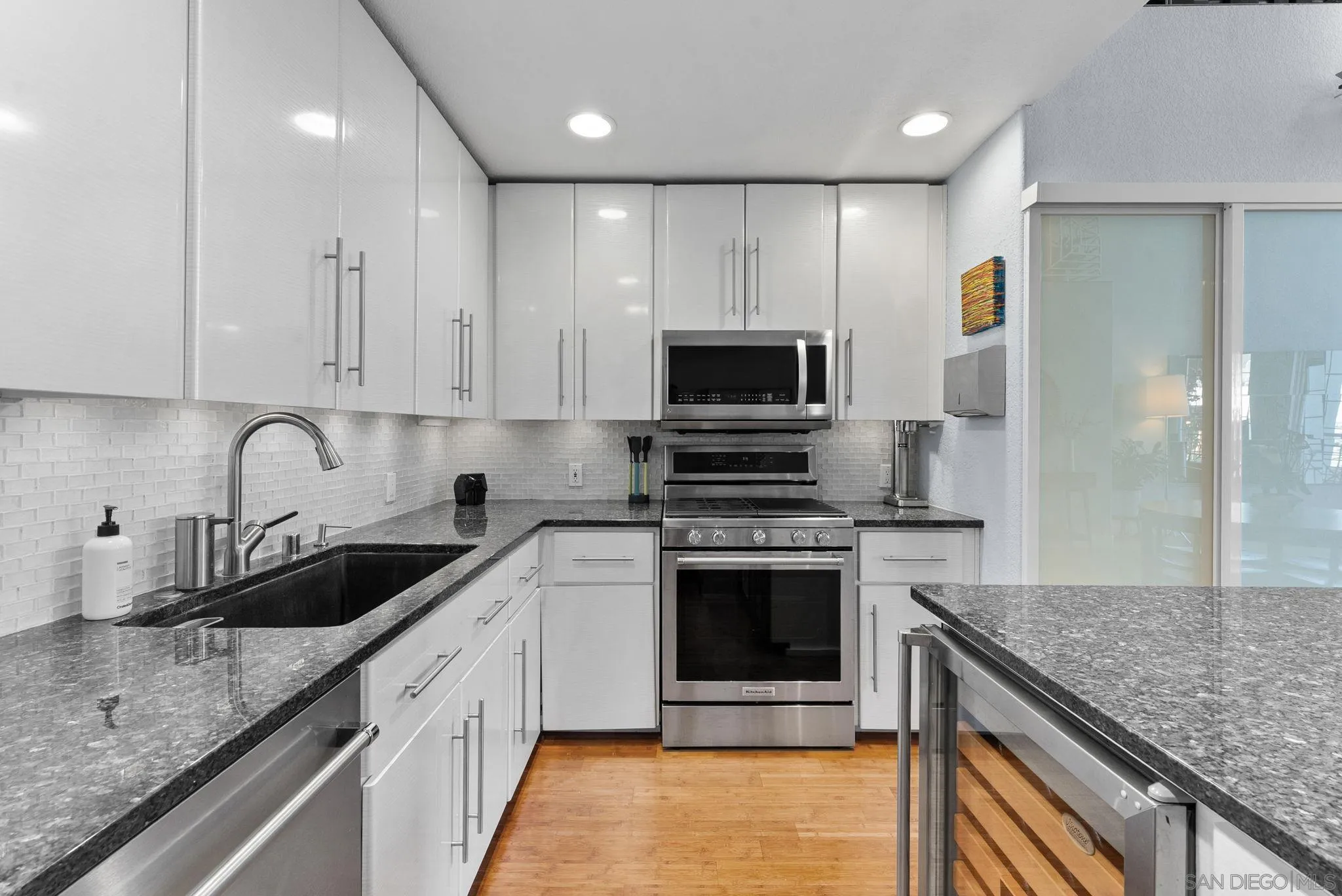 https://cdn.realtyfeed.com/cdn/127/2600620/ed6622aa802aa53098384686d5e49586.webp