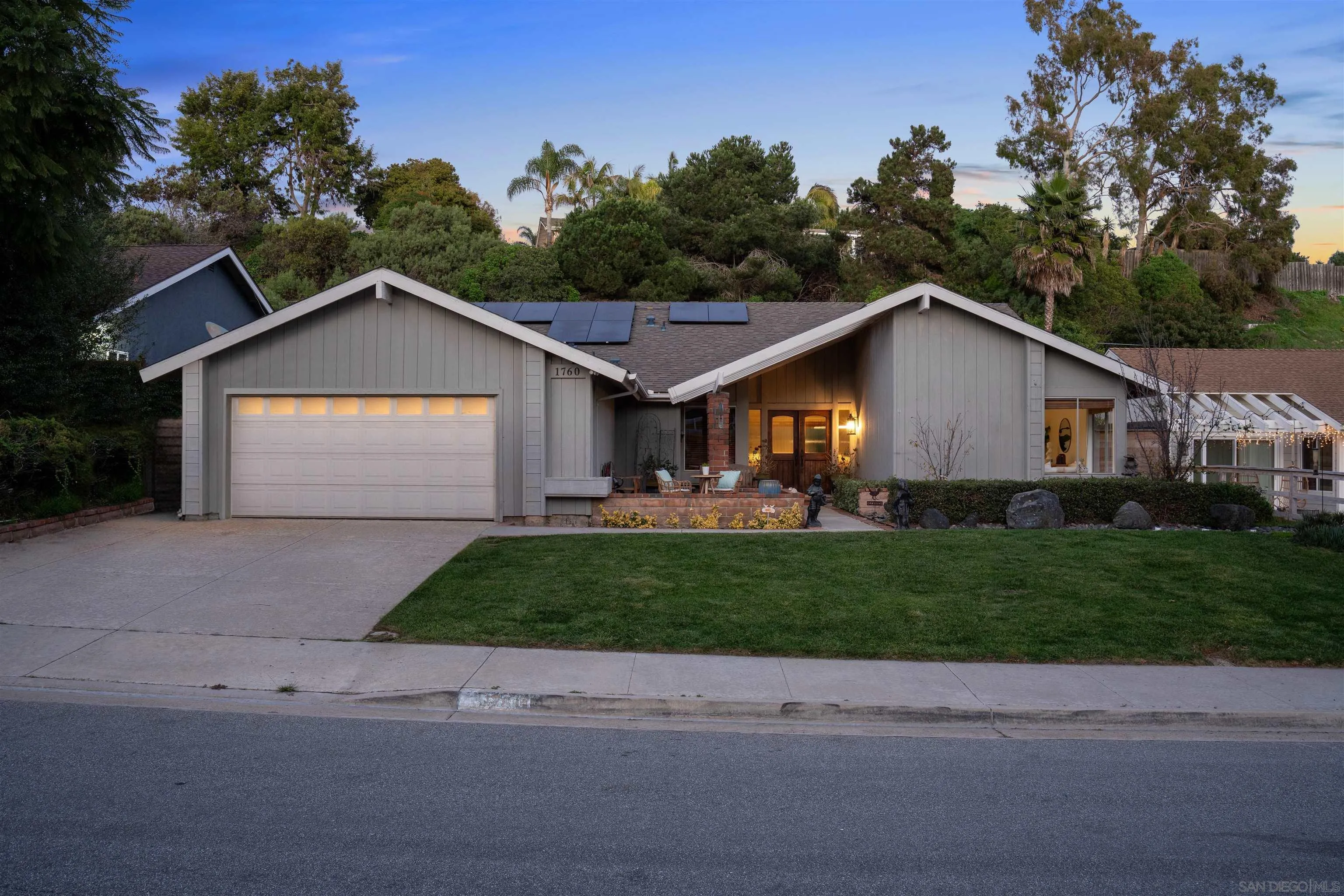 https://cdn.realtyfeed.com/cdn/127/2600622/e9053ec14ac1bce8b054f798faf67240.webp