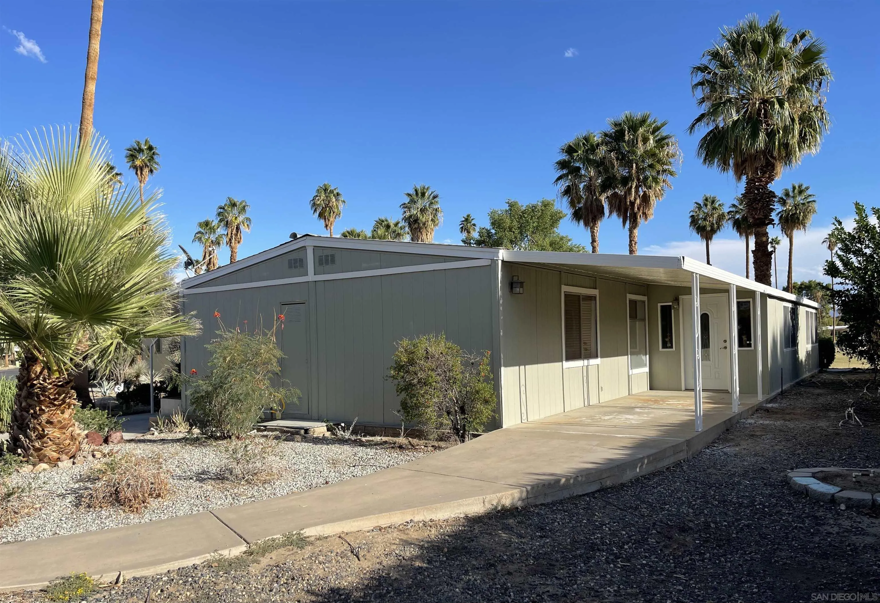https://cdn.realtyfeed.com/cdn/127/2600628/48922ca5f37b784a2961151b5594b1ca.webp