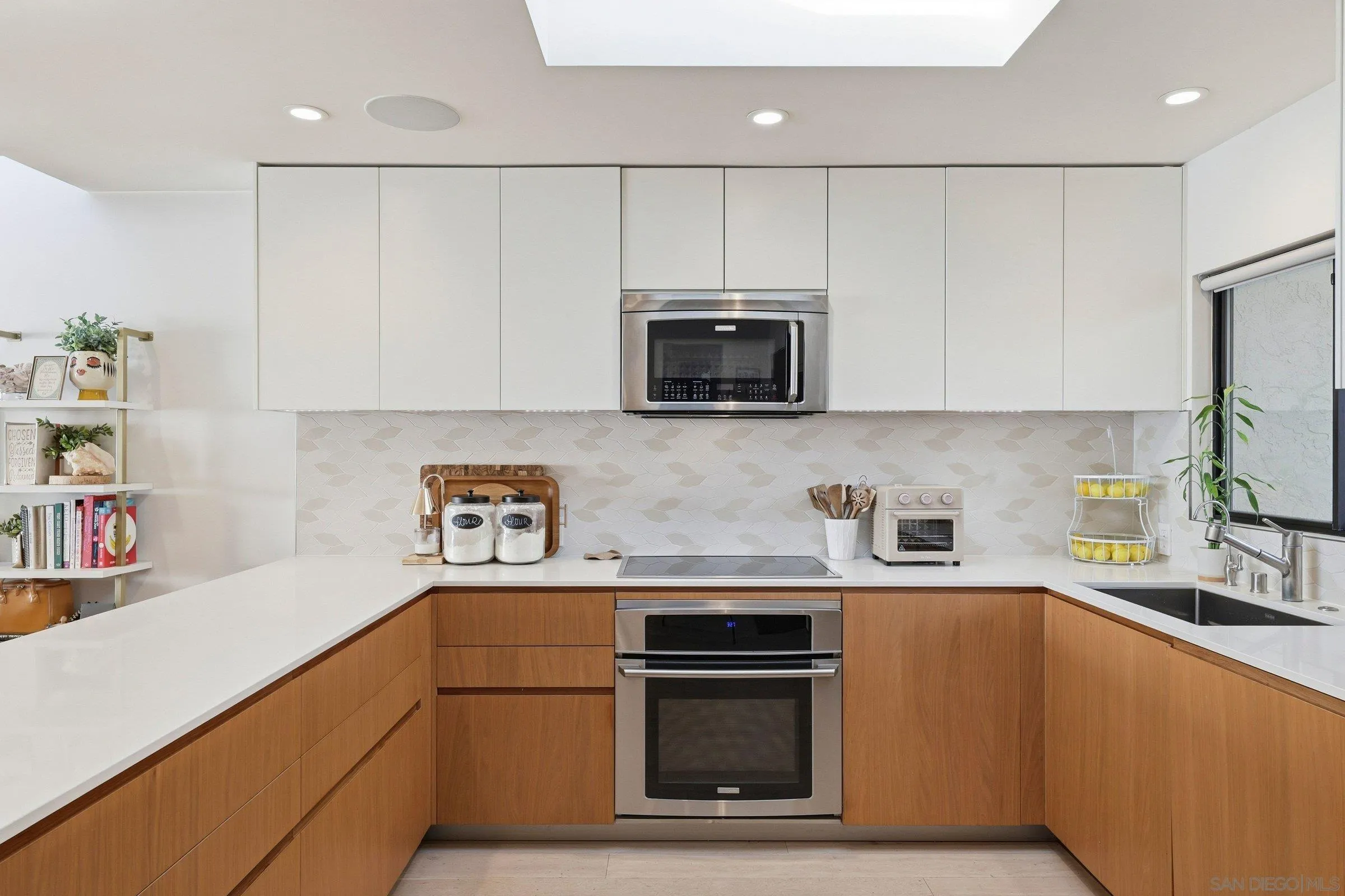 Photo #6: 2600634 Listing: Photo #6