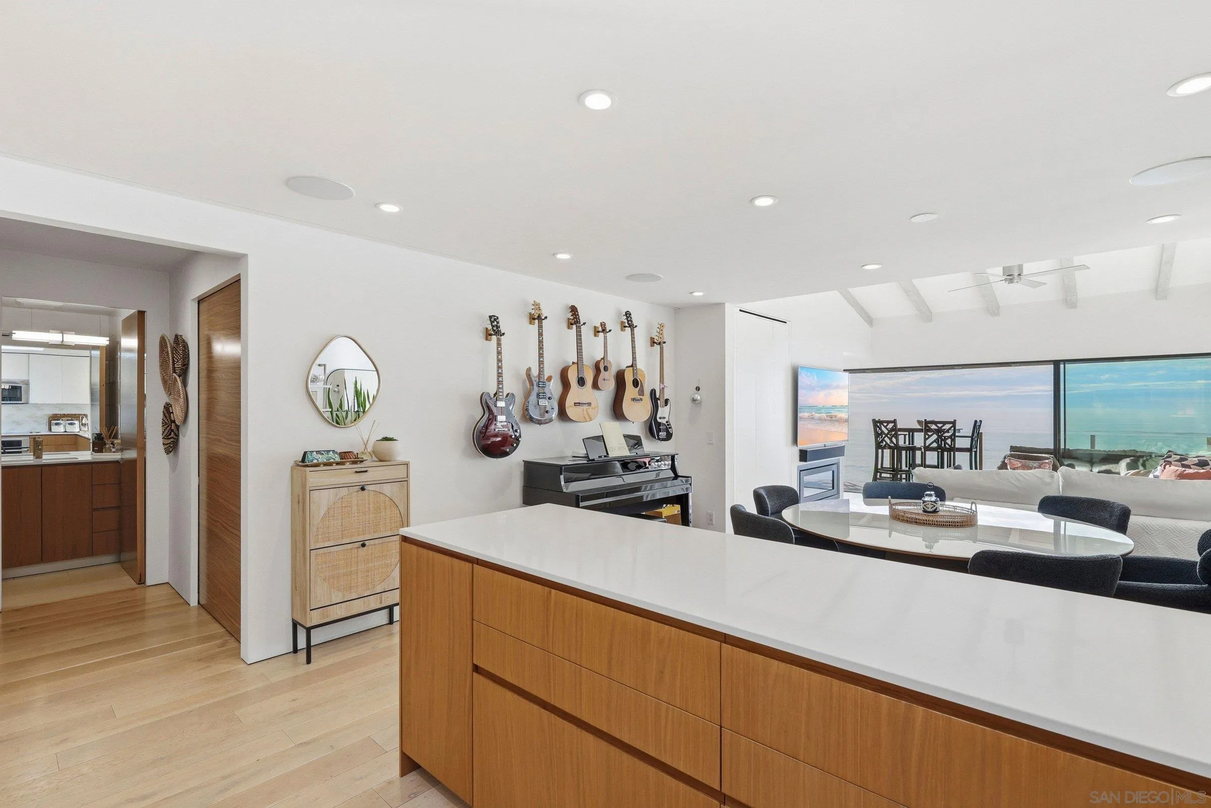 Photo #8: 2600634 Listing: Photo #8