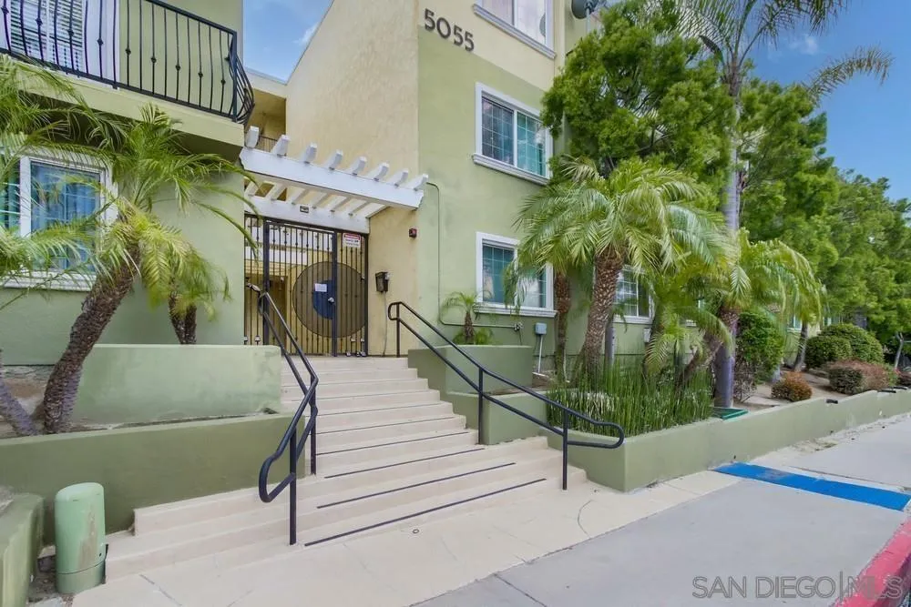https://cdn.realtyfeed.com/cdn/127/2600641/a297af2d23614c64a58e4712616b0a7e.webp
