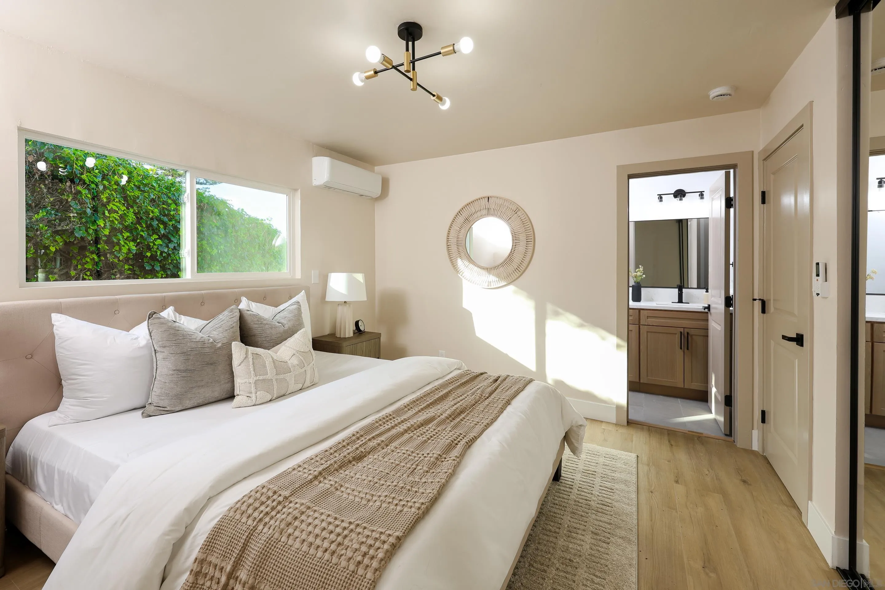 https://cdn.realtyfeed.com/cdn/127/2600642/383d79407035288bcd67c07fcb250073.webp
