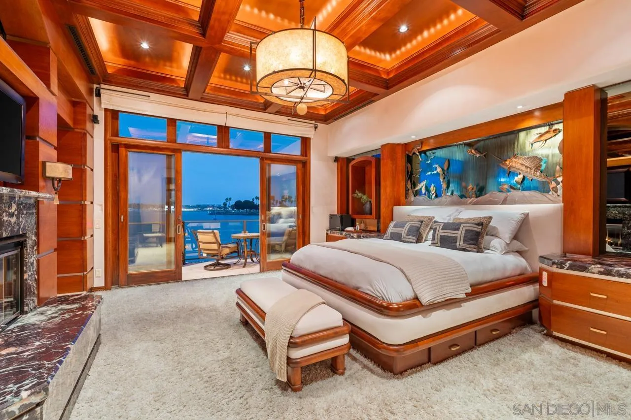 2741 Bayside Walk, San Diego, CA, 92109