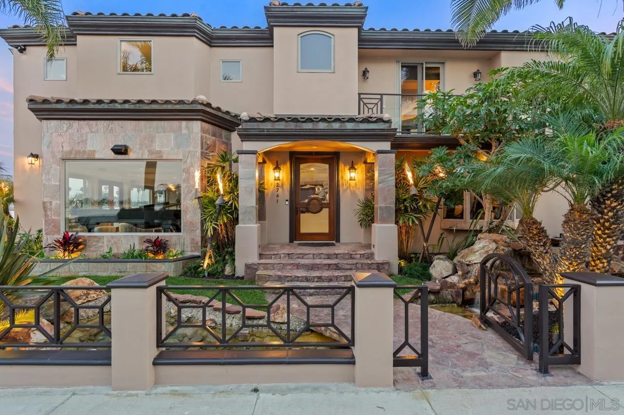 2741 Bayside Walk, San Diego, CA, 92109