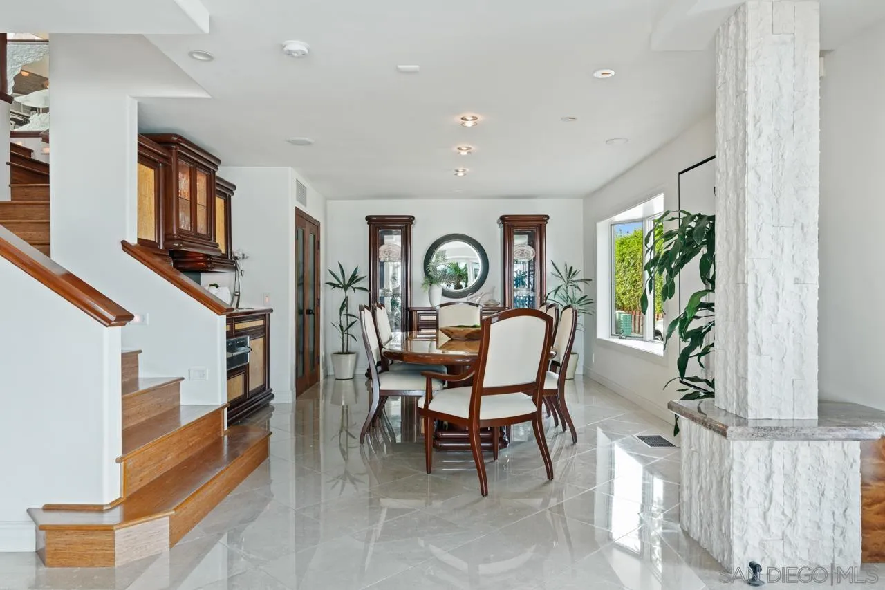2741 Bayside Walk, San Diego, CA, 92109