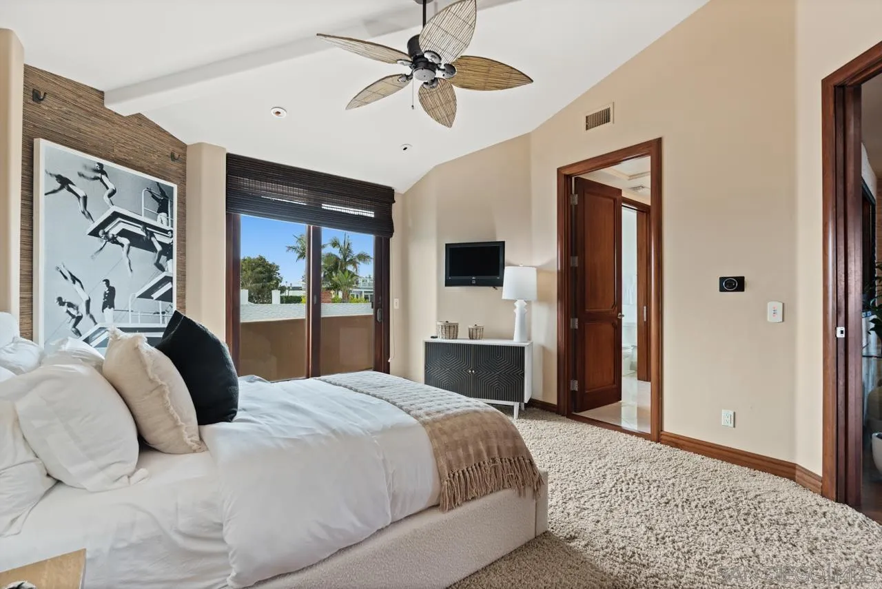 2741 Bayside Walk, San Diego, CA, 92109