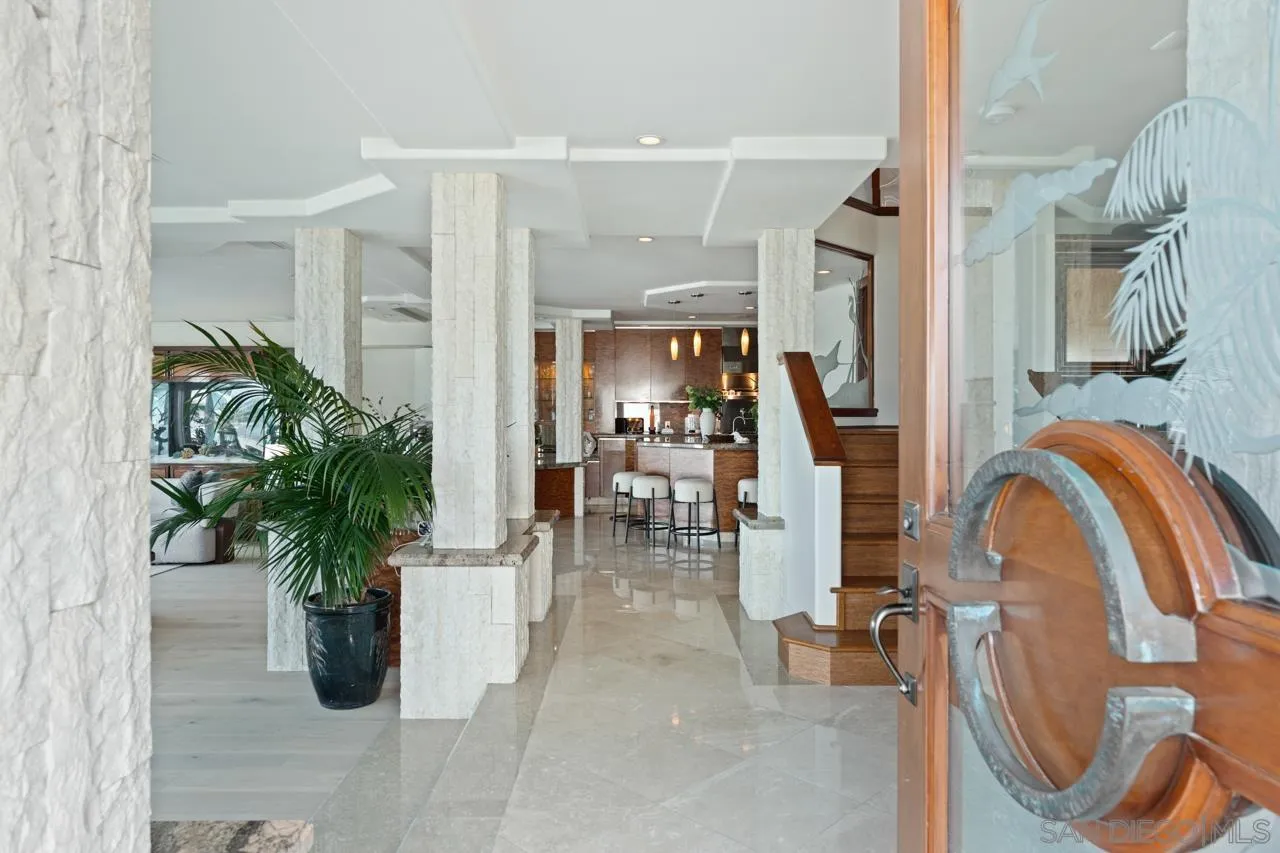 2741 Bayside Walk, San Diego, CA, 92109